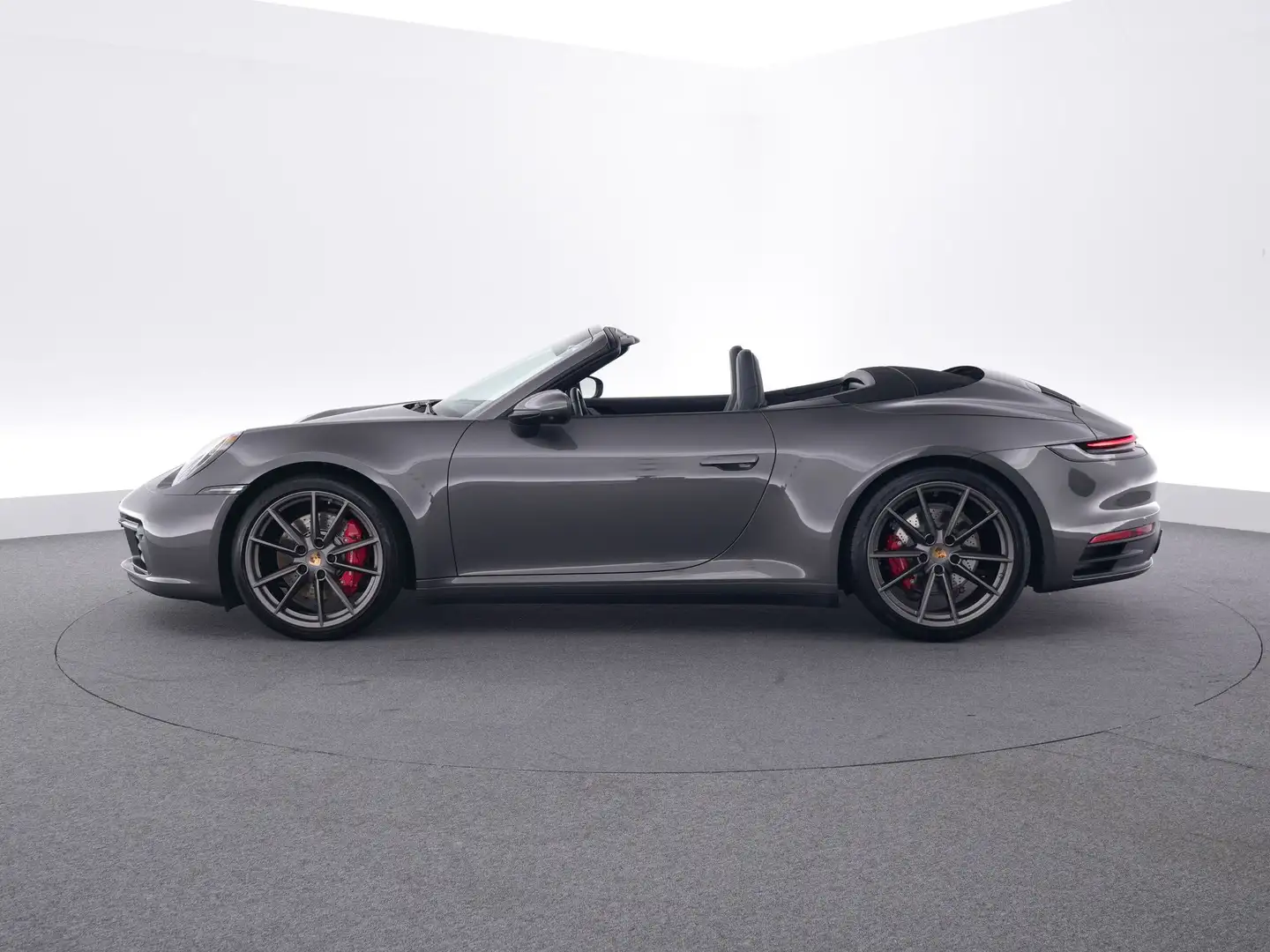 Porsche 992 Carrera 4S Cabriolet Grijs - 2