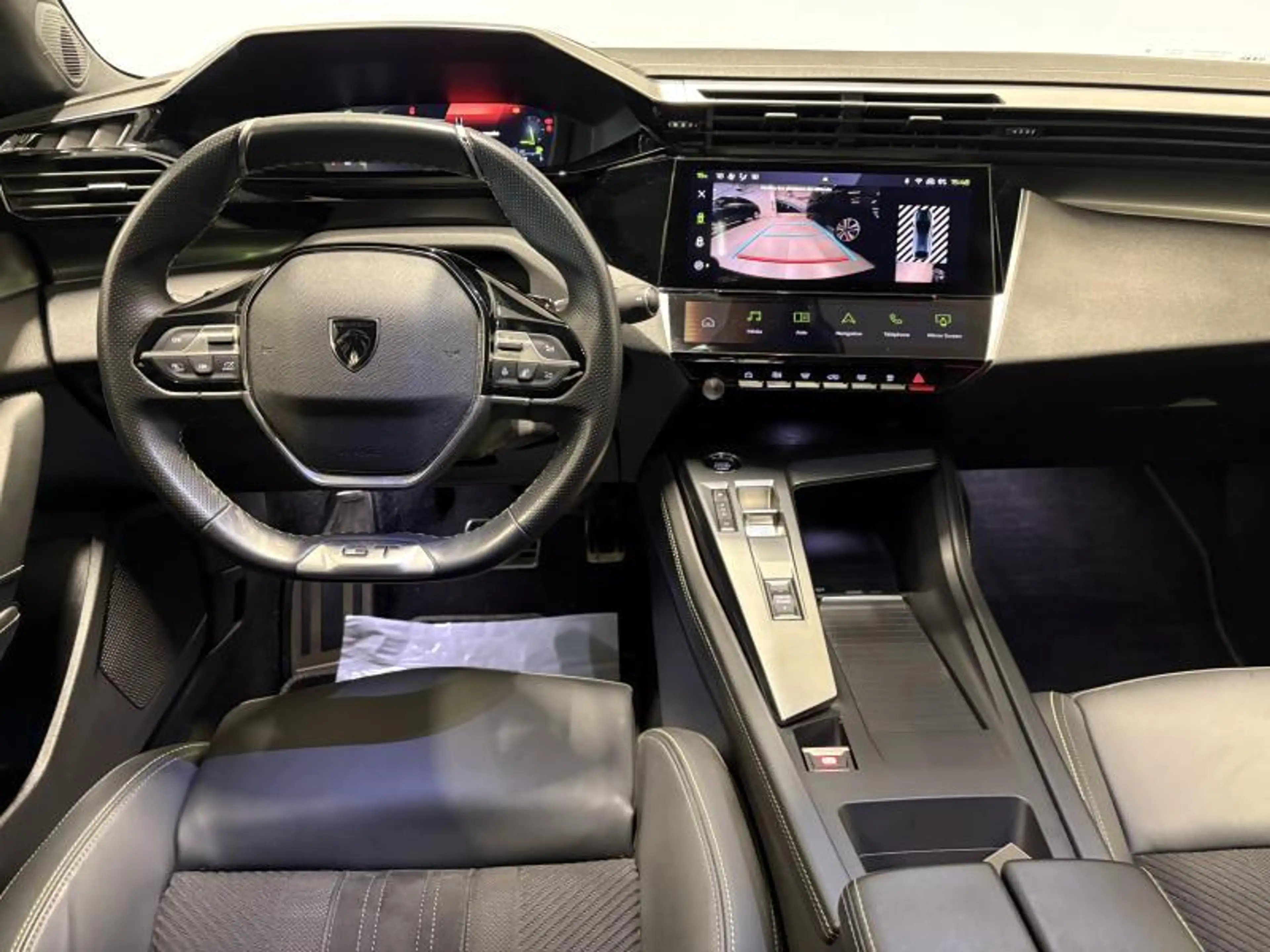 Peugeot 408 GT - TOIT OUVRANT - SIEGES ELEC — photo 8