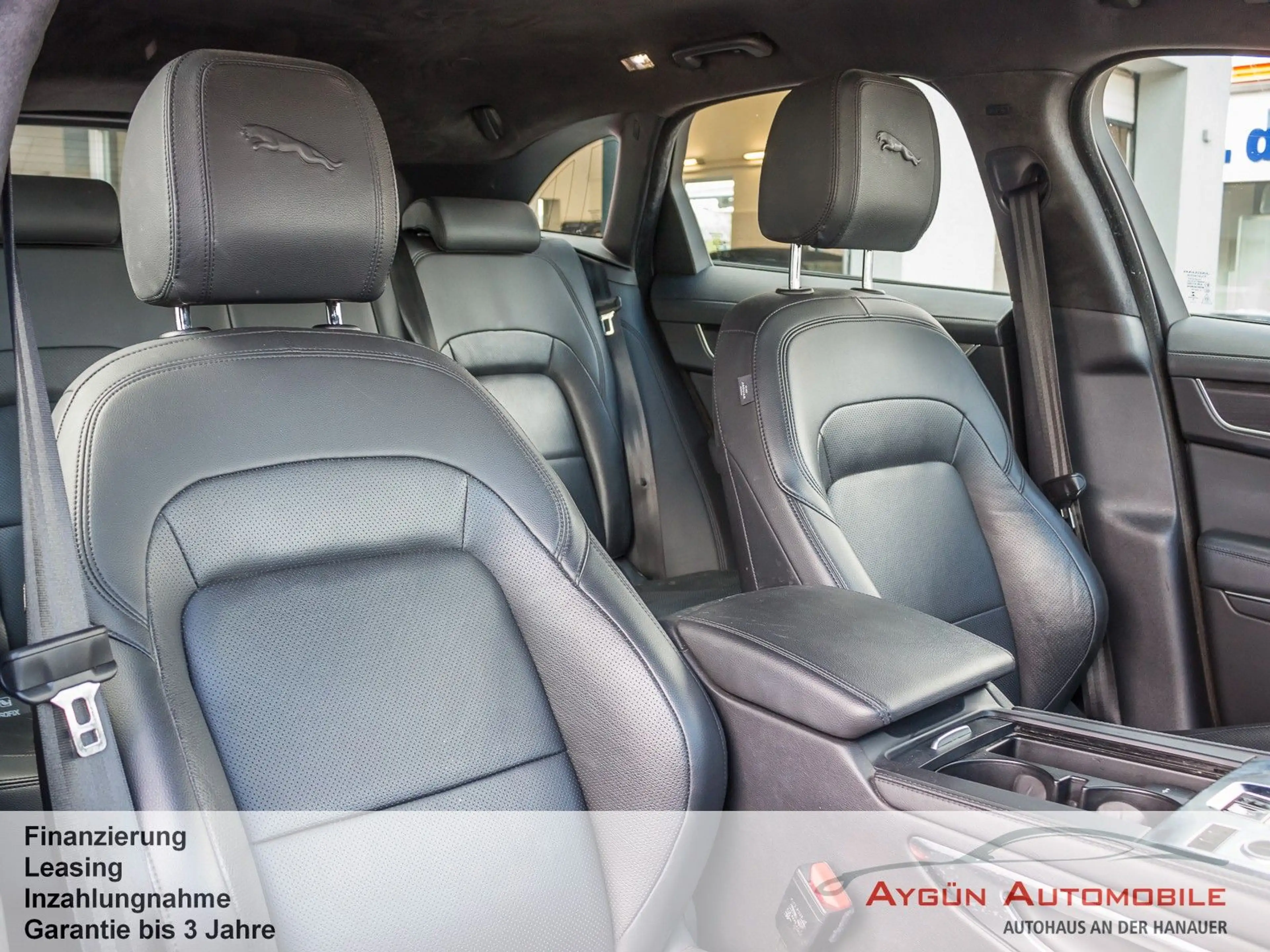 Jaguar F-Pace F-PACE P400e AWD*ACC*HUD*AHK*Winter-Paket* — photo 12