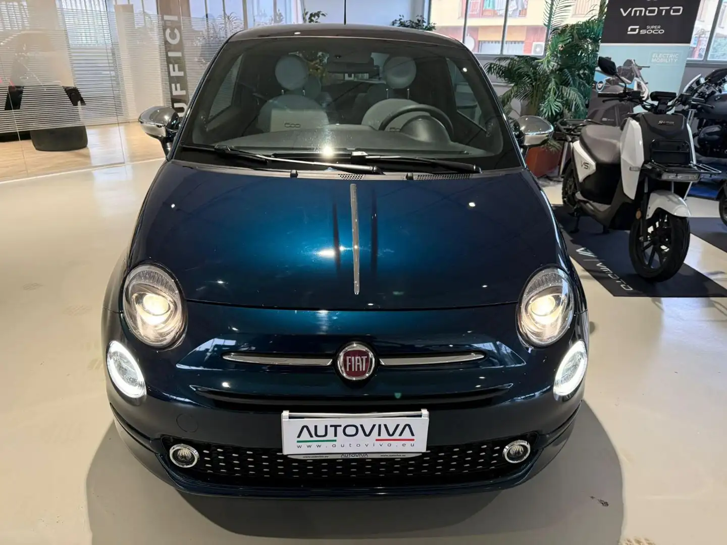 Fiat 500 1.0 Hybrid Dolcevita Bleu - 1