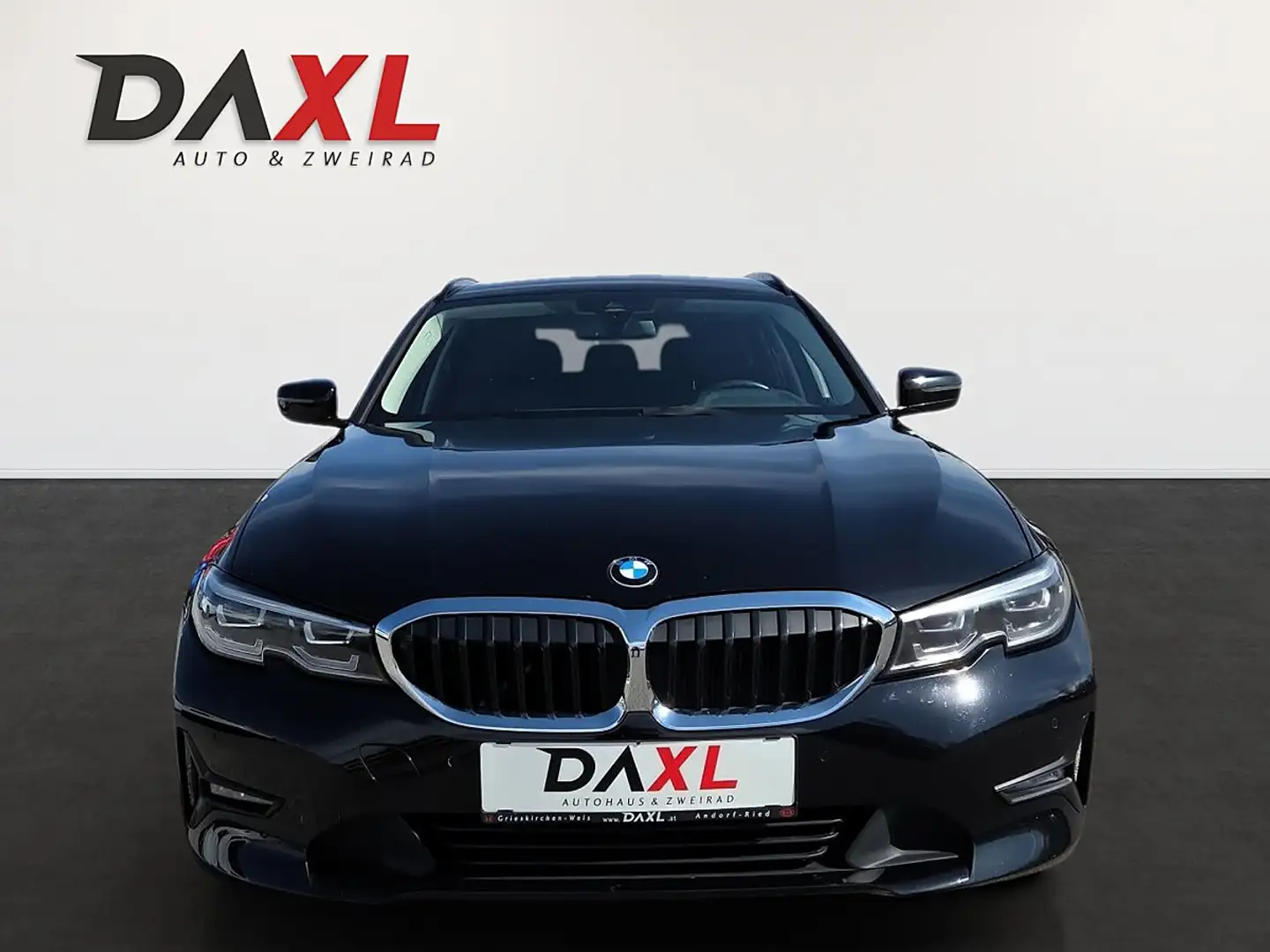 BMW 320 d Touring Aut. *Leder* Schwarz - 2