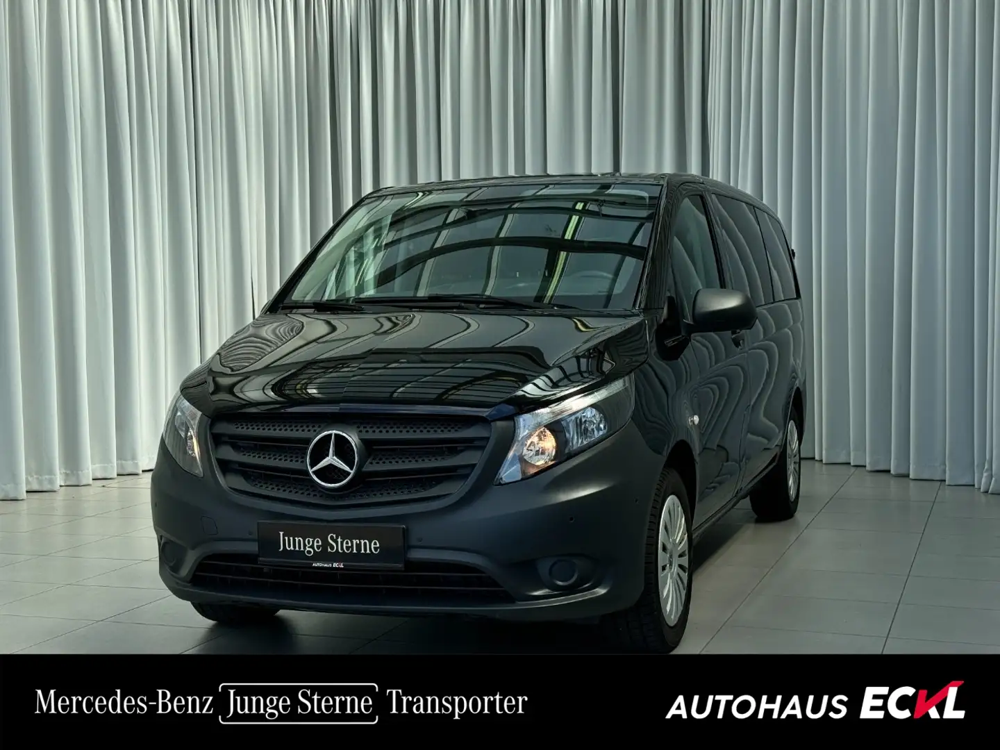 Mercedes-Benz Vito 116 CDI Tourer PRO Lang PDC KAM Schwarz - 1