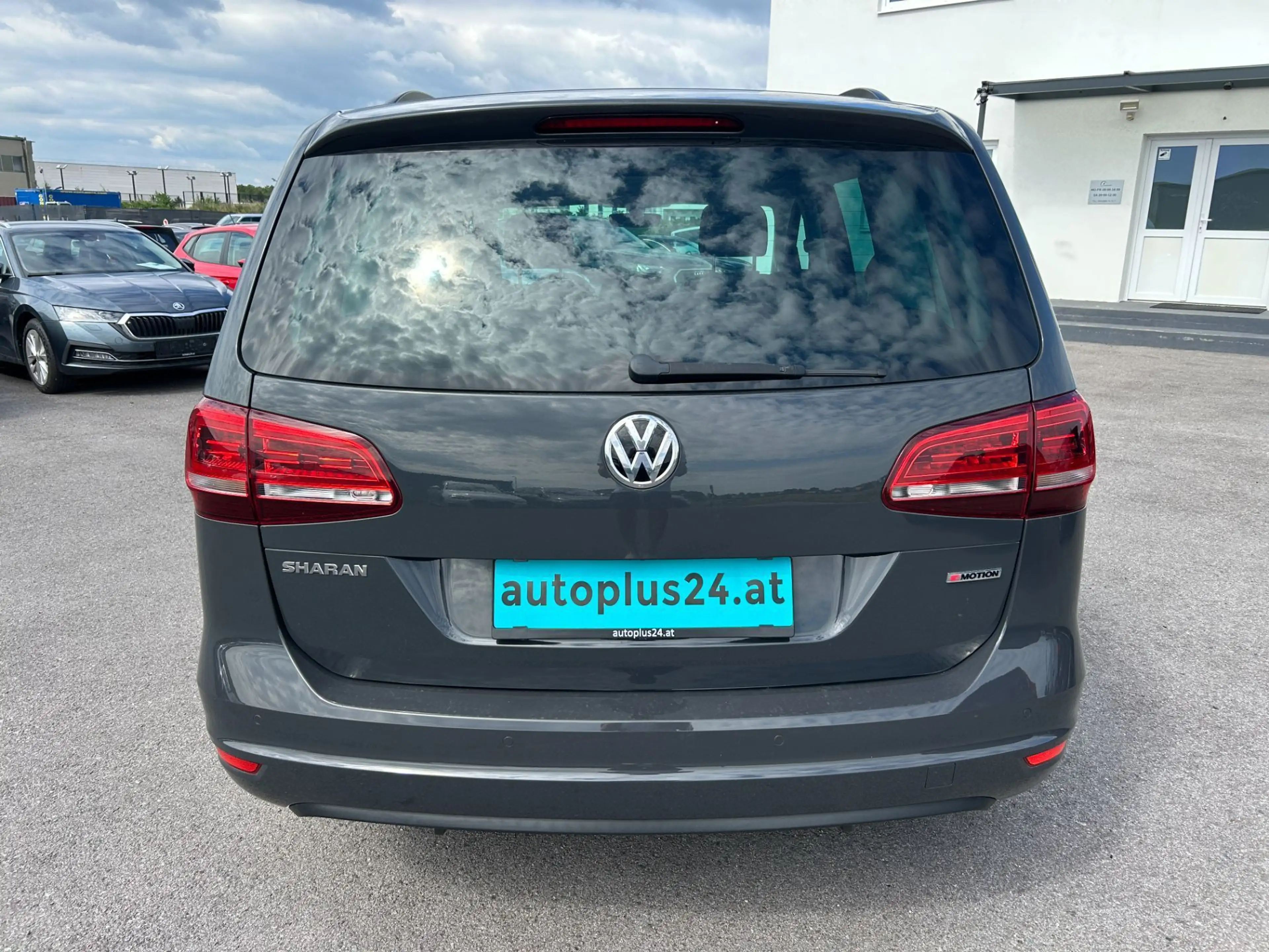 Volkswagen Sharan Business BMT SCR 2,0 TDI DSG 4Motion *ACC*PANORAM — photo 5