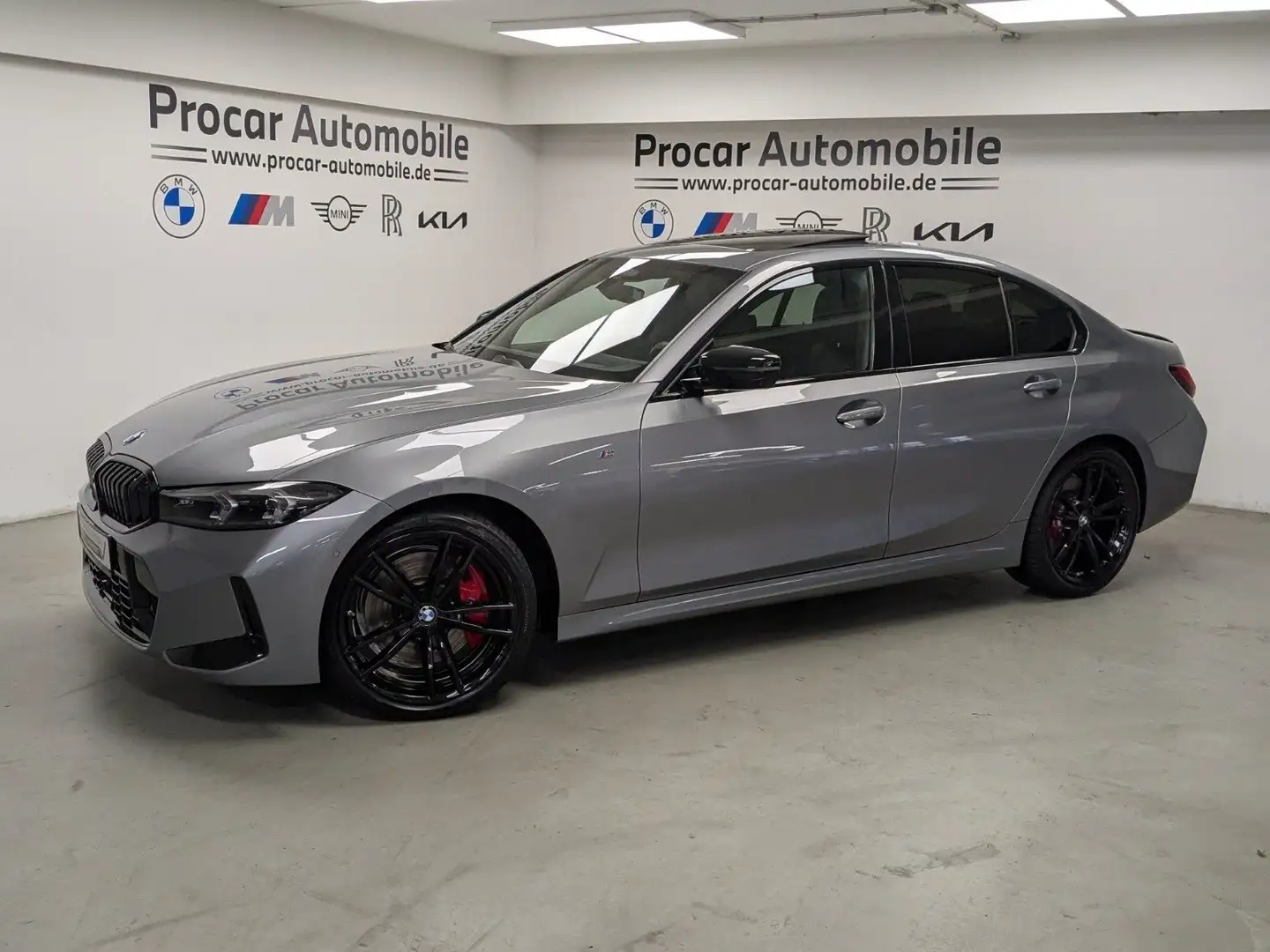 BMW 330 i M Sport Pro DA Prof 360° HuD H/K 19'' Grijs - 2