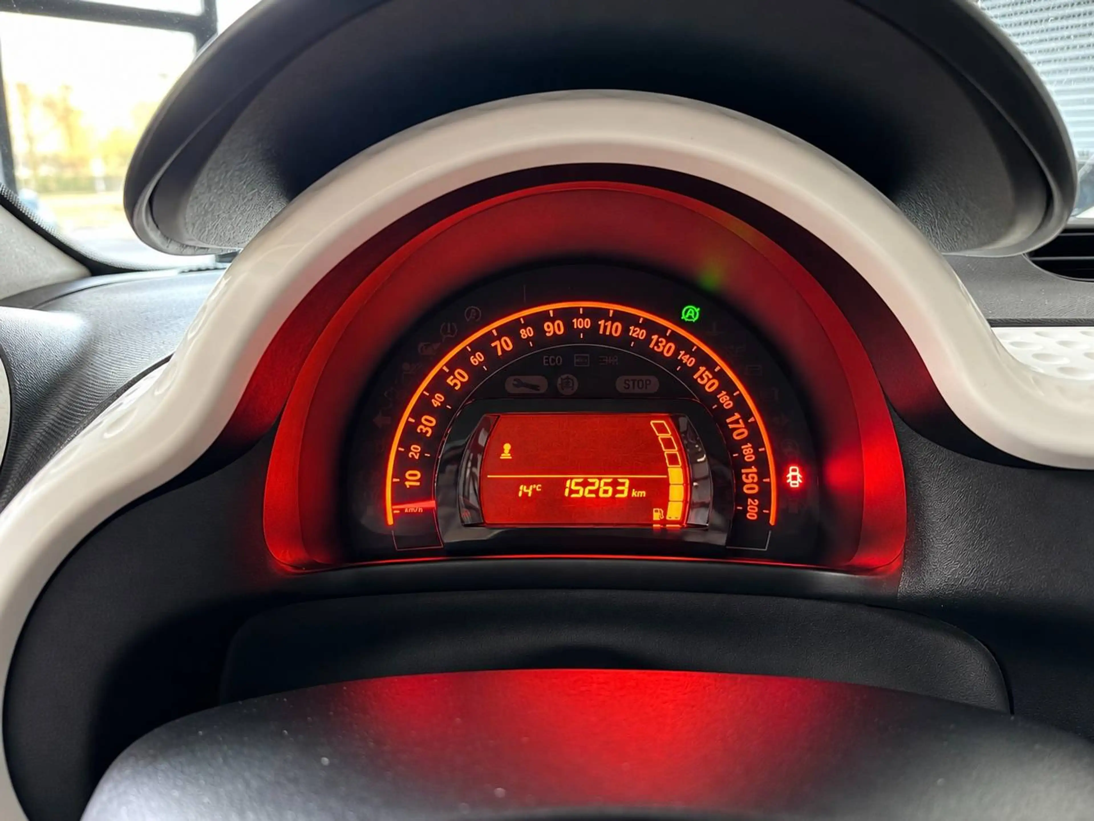 Renault Twingo 1.0i SCe *GARANTIE 2 ANS* — photo 15