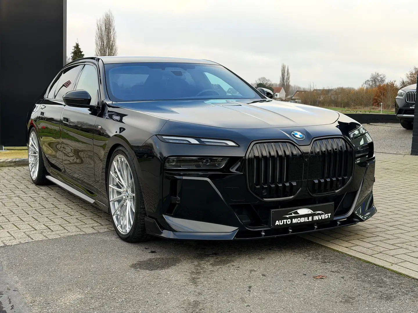 BMW 740 dXAS MHEV EXCLUSIVE 1 OF 1 M-PACK 0483/47.20.60 Schwarz - 2