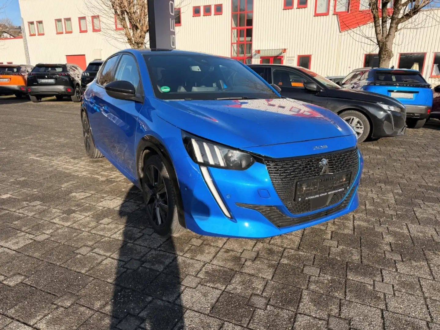 Peugeot 208 GT 1.2 Kmera Navi PDC SHZ APP Bleu - 1