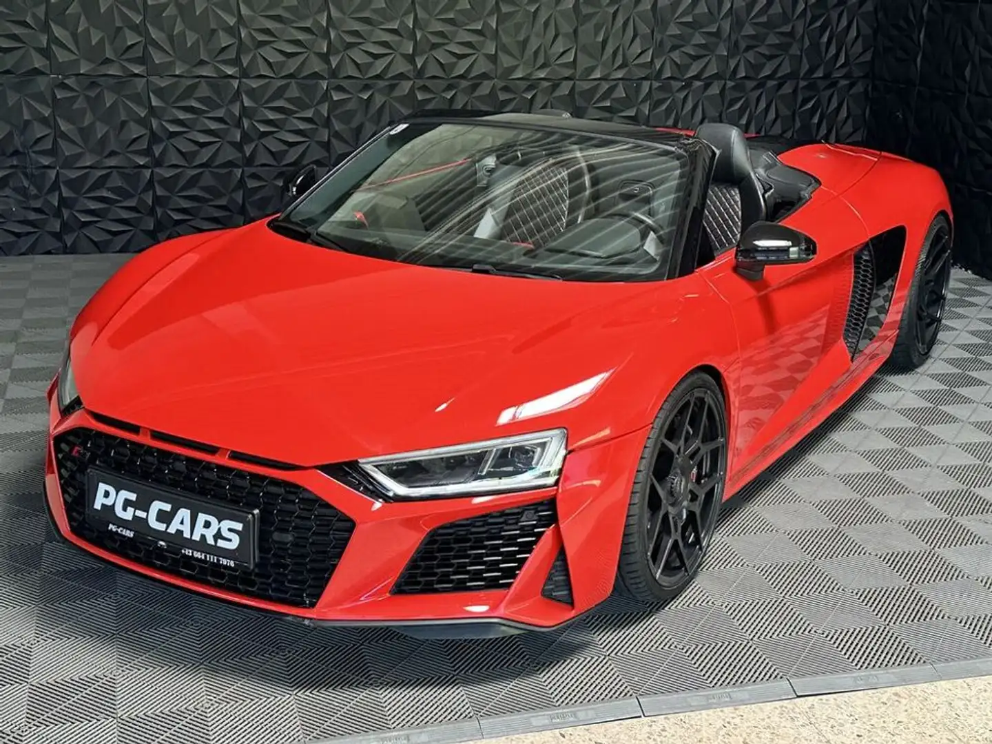 Audi R8 5.2 FSI quattro Cabrio Rot - 2