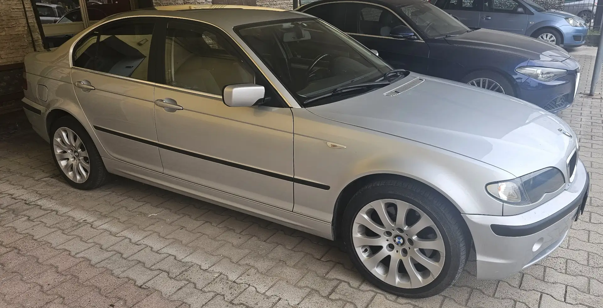 BMW 330 330xd - 2