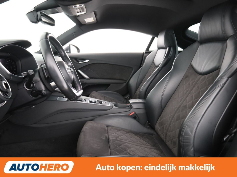 Audi TT 2.0 TFSI quattro Coupe — photo 10