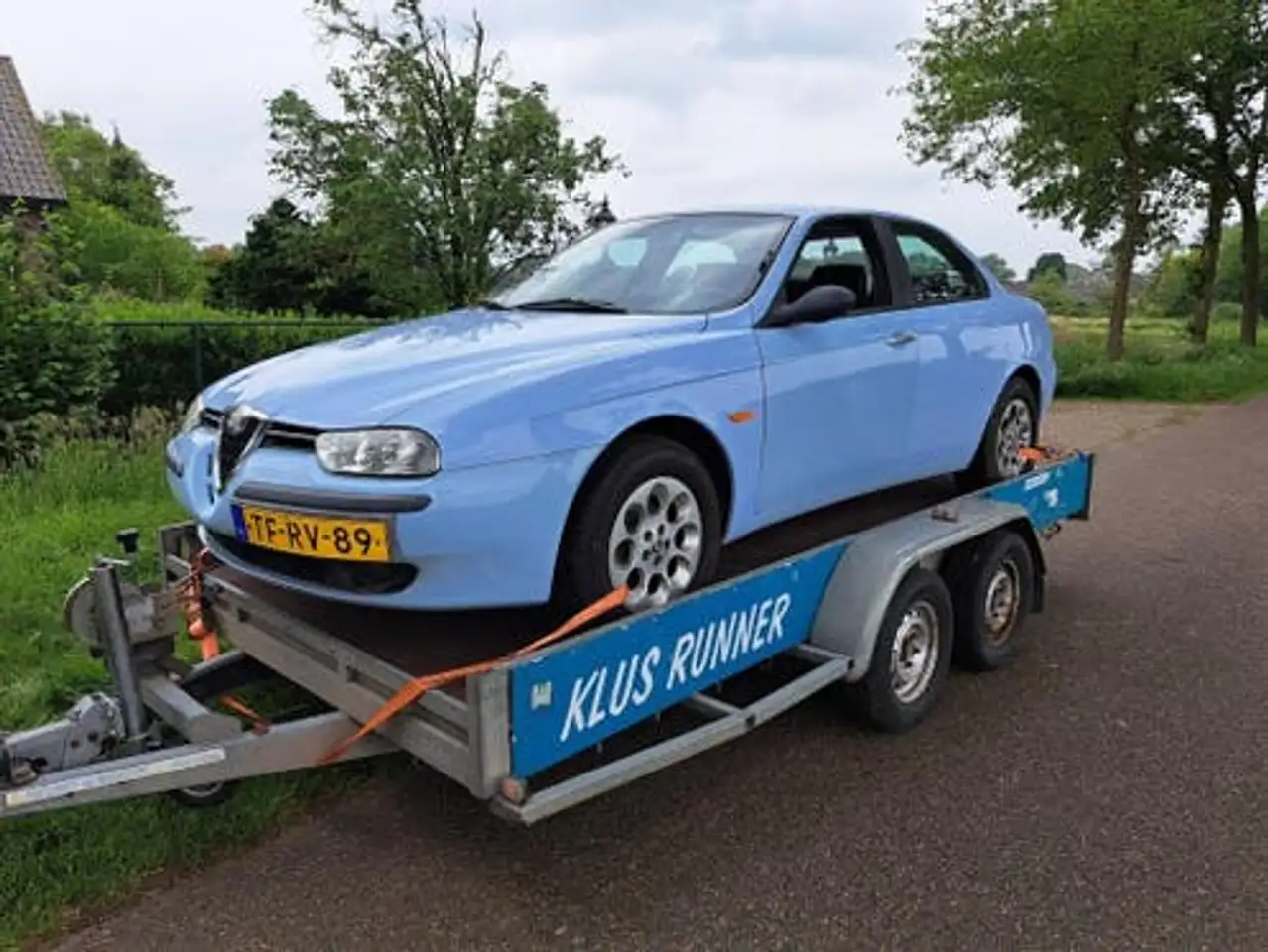 Alfa Romeo 156 1.8-16V T.Spark, foto 1