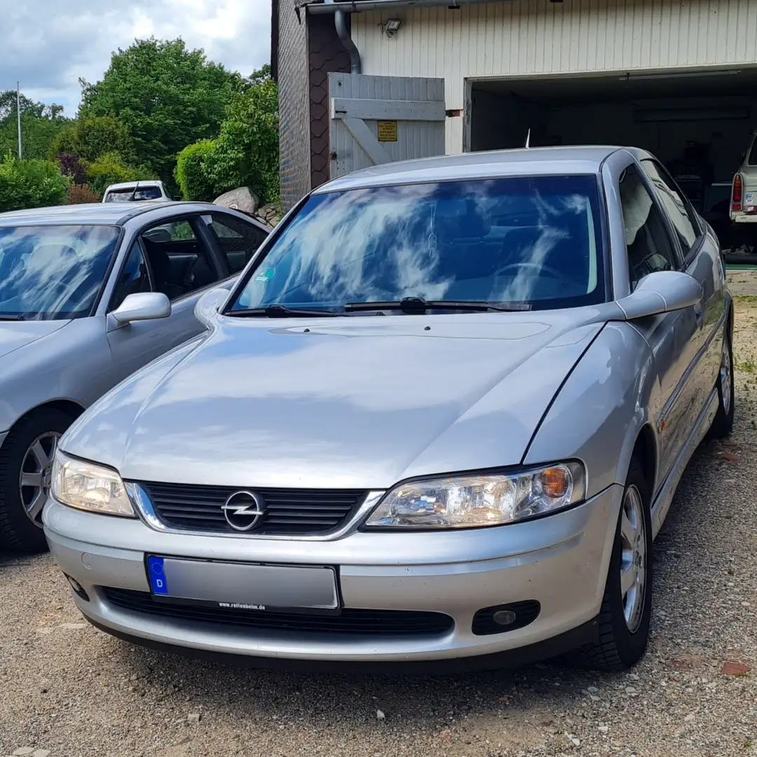 Opel Vectra 1.8 - 1