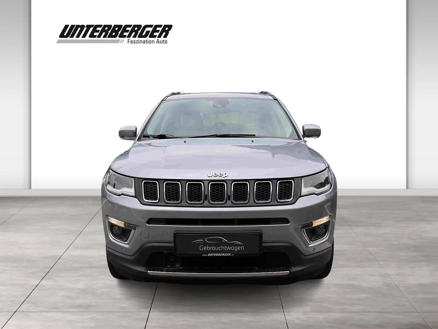Jeep Compass 2.0MultiJet AWD Limited Aut. Service, Reifen neu Grau - 2