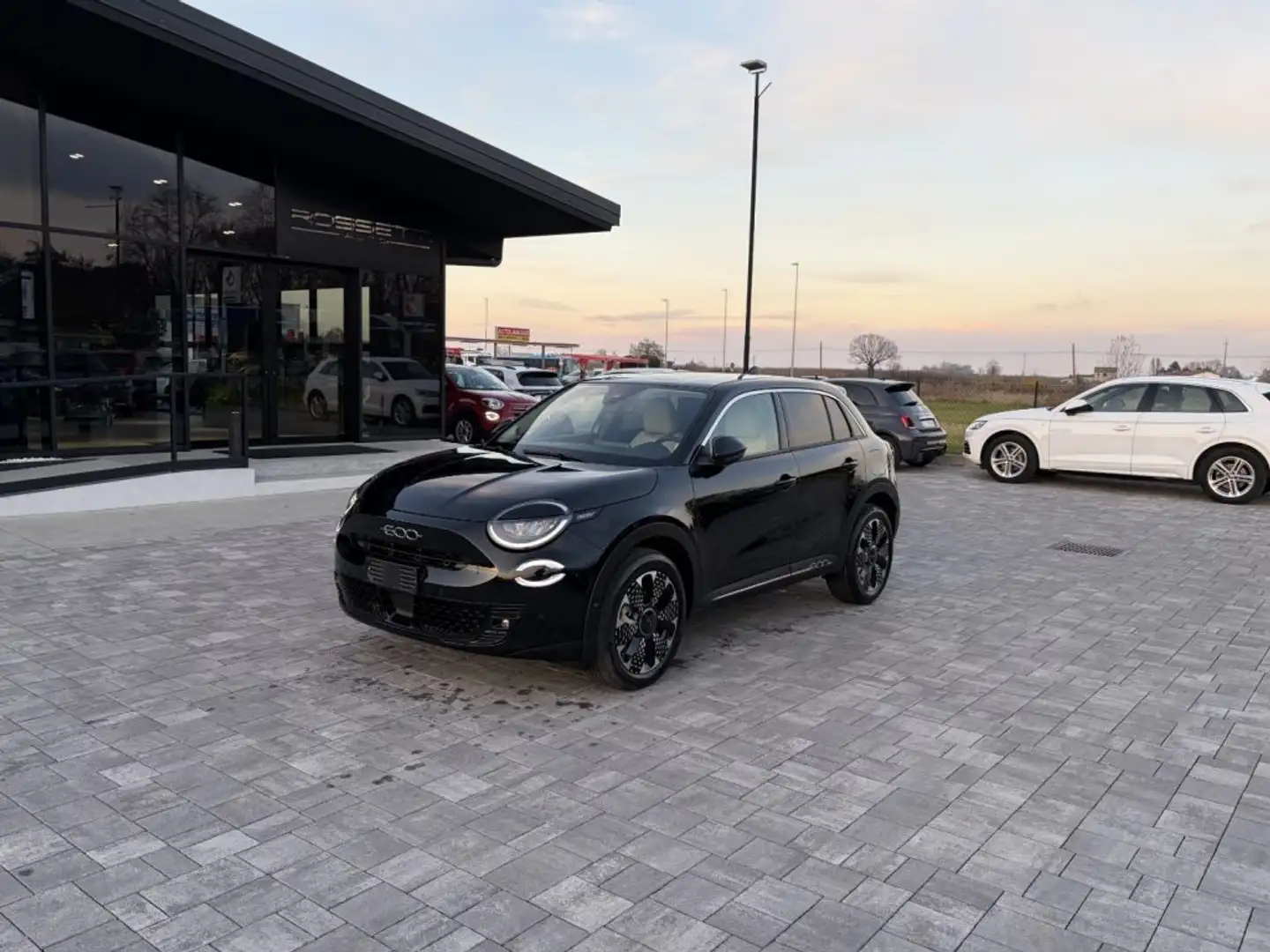 Fiat 600 Hybrid DCT MHEV La Prima ANCHE NEOPATENTATI Nero - 1