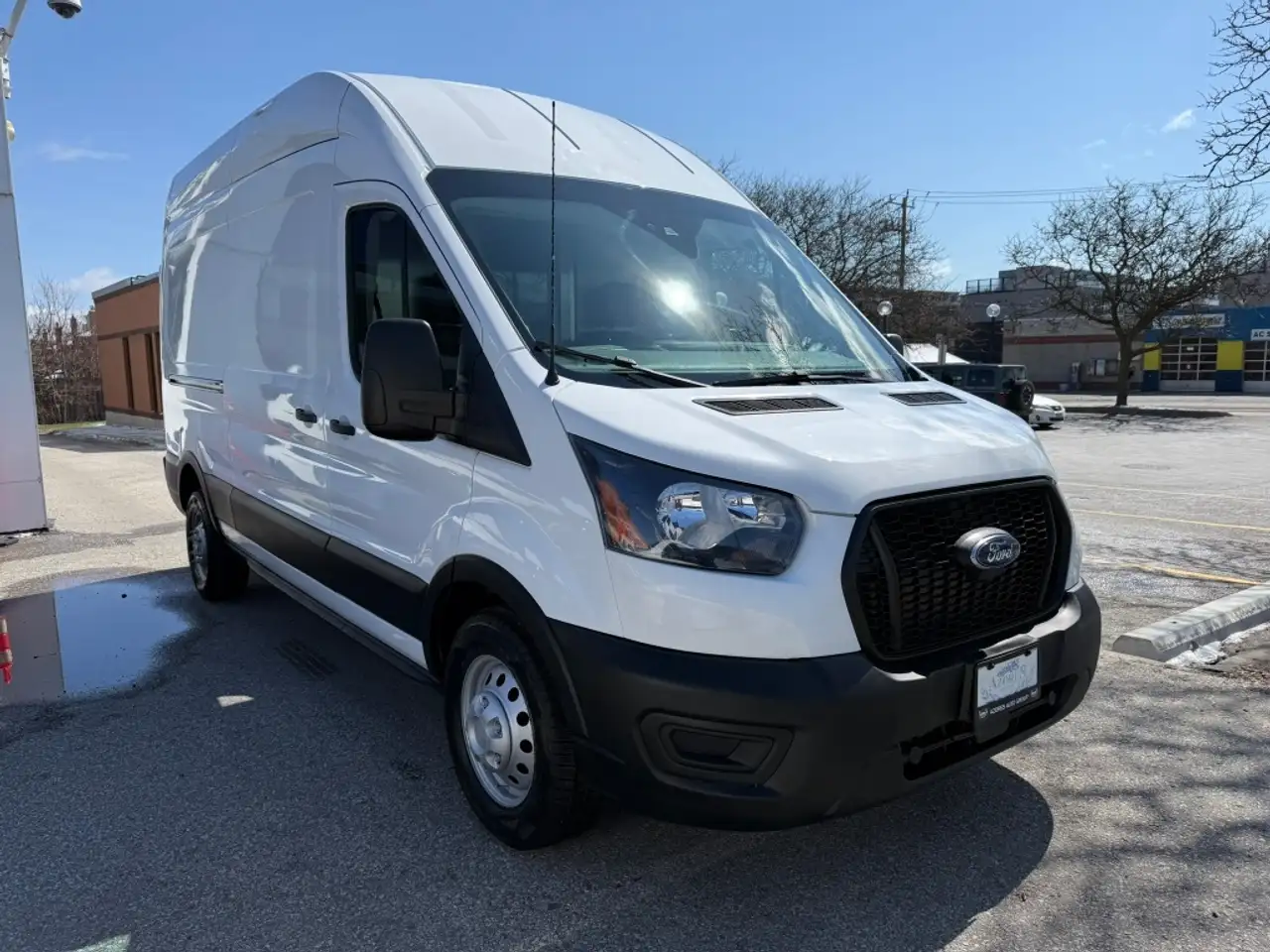 Ford Transit Cargo Van снимка Ford Transit Cargo Van
