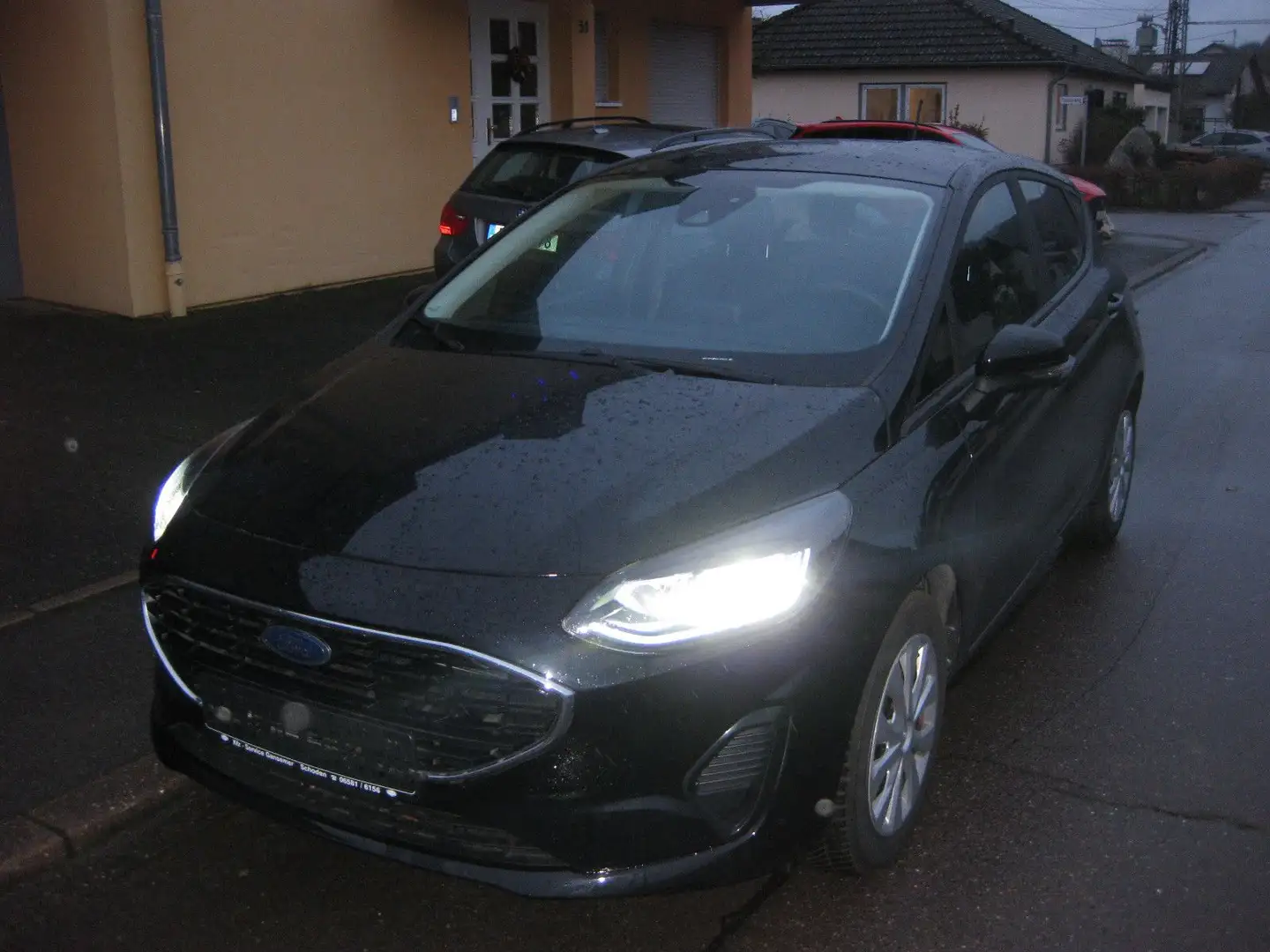 Ford Fiesta 1,0-74 KW Cool & Connect Noir - 2