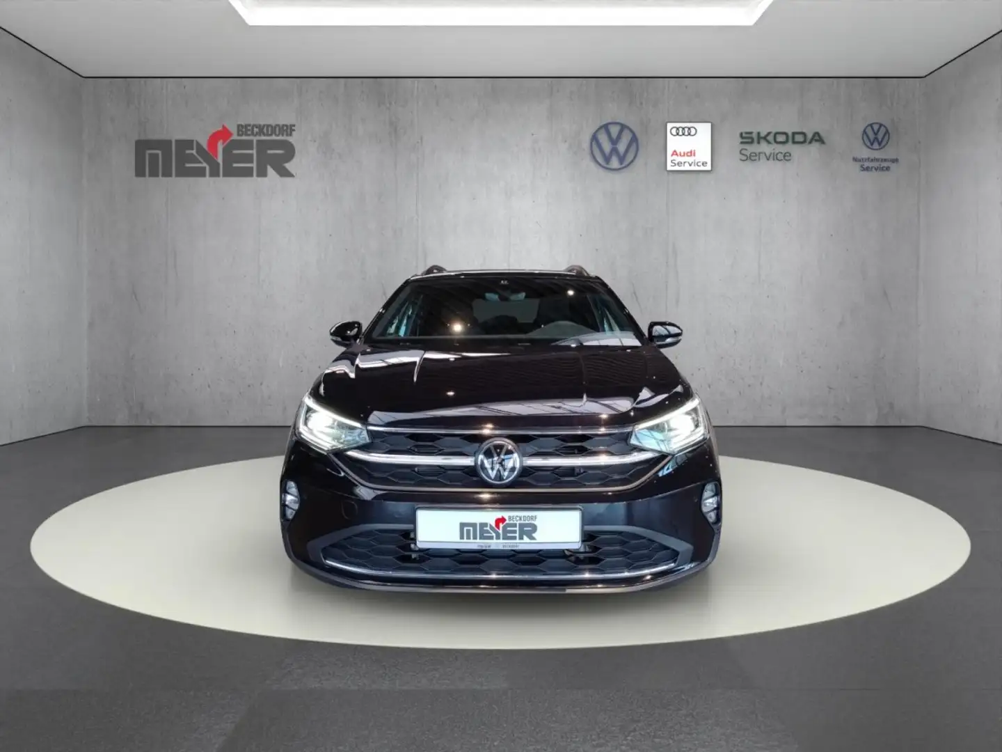 Volkswagen Taigo MOVE 1.0 TSI DSG Klima Navi Rückfahrkamera Schwarz - 2