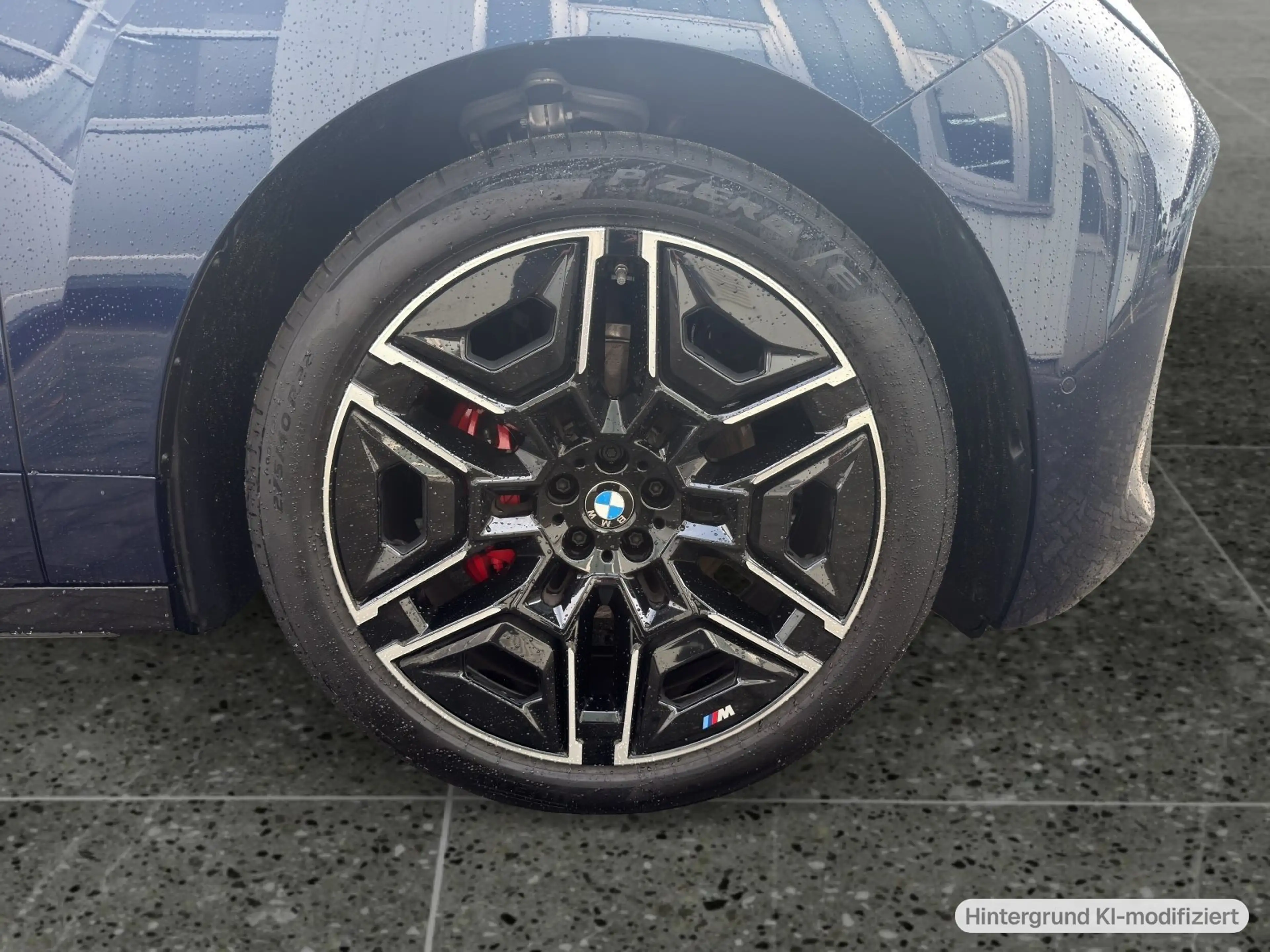 BMW iX M70 xDrive B&W Surround DAB Aktivlenkung LED — photo 10