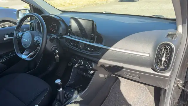 Kia Picanto view 10
