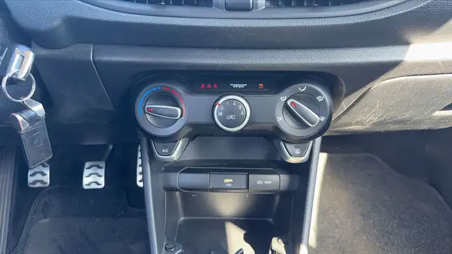 Kia Picanto view 13