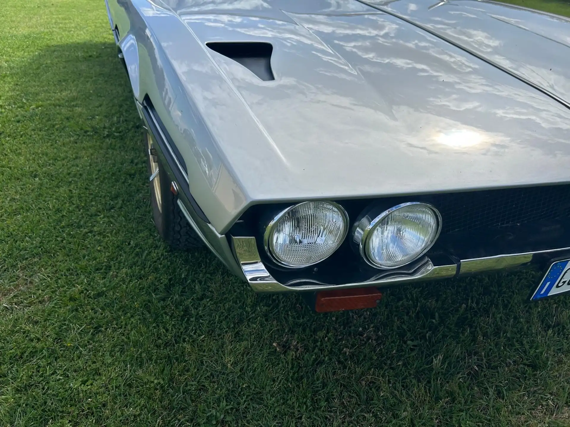 람보르기니 Espada 1972 실버 사진 2