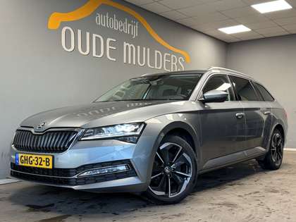 Skoda Superb Combi 1.4 TSI iV Style Panoramadak/Camera/Leder