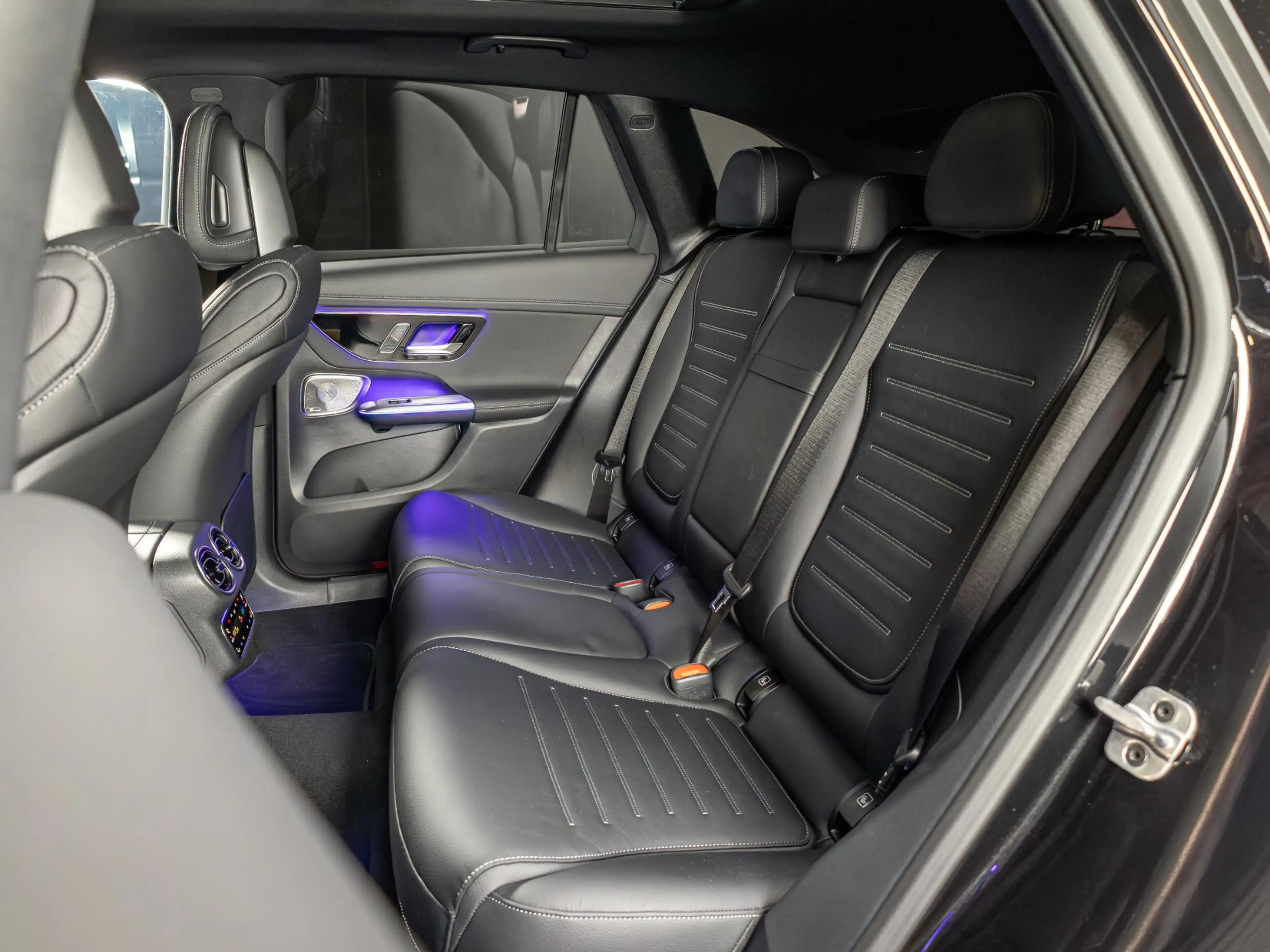 Mercedes-Benz GLC 400 400e 4MATIC Sport Edition Premium PLUS | Panorama — photo 10