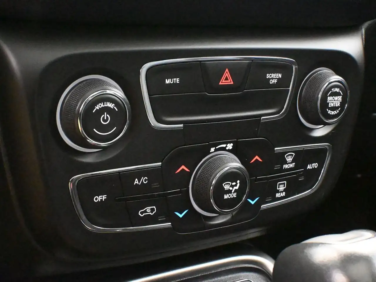 Jeep Compass снимка Jeep Compass