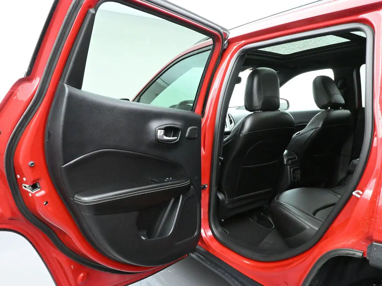 Jeep Compass снимка Jeep Compass