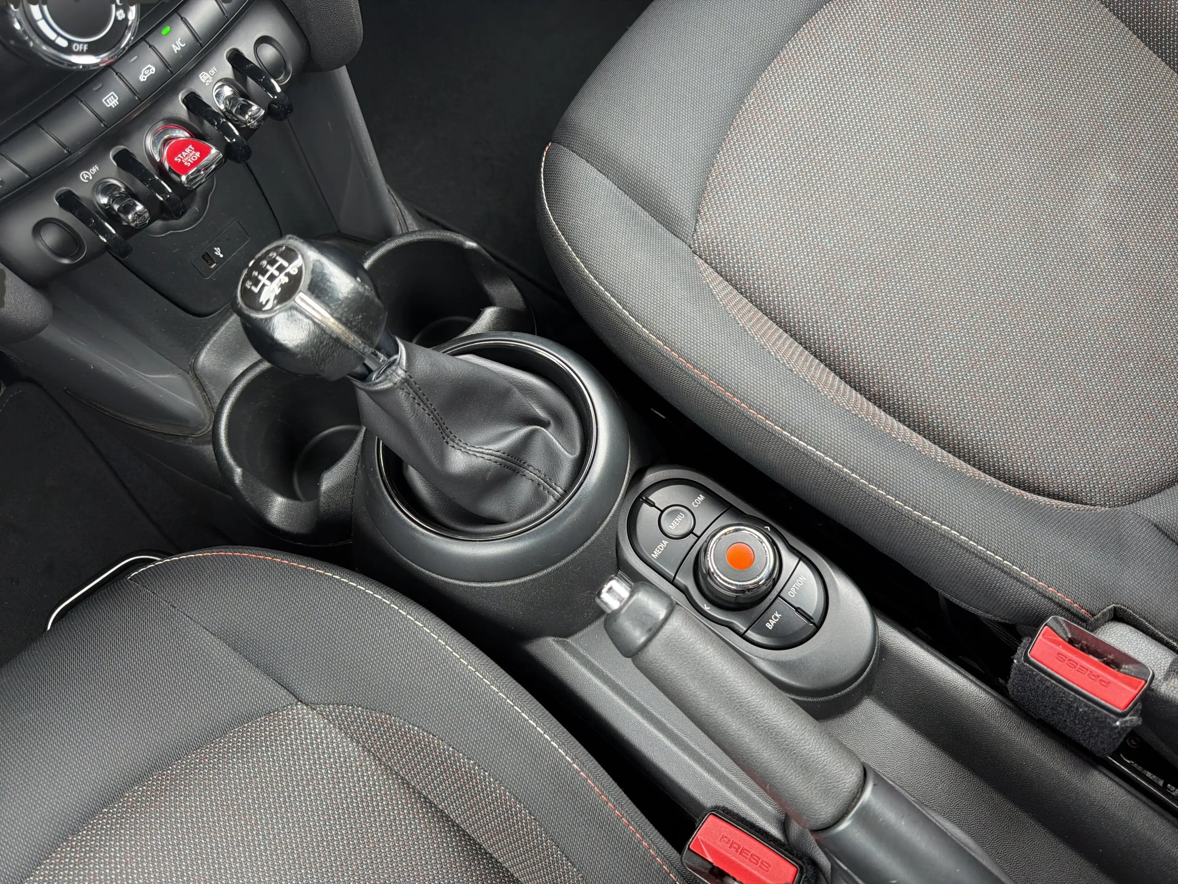 MINI One Cabrio One Cabrio Klima Shz PDC — photo 15