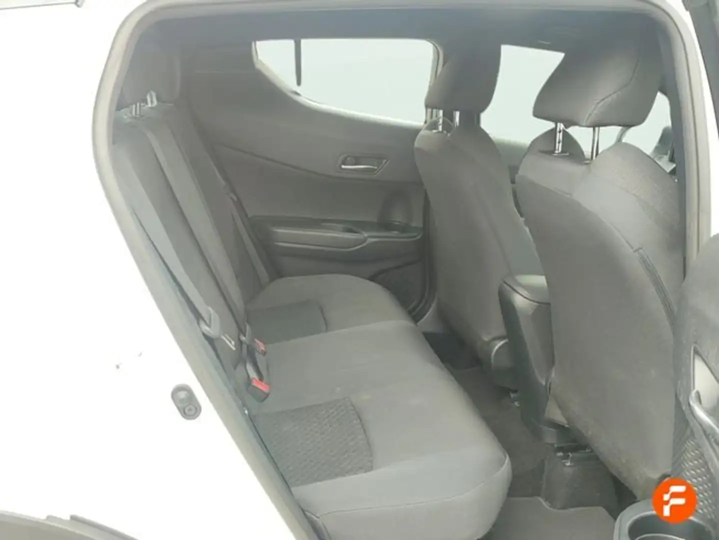 Toyota C-HR 125H Active Wit - 1