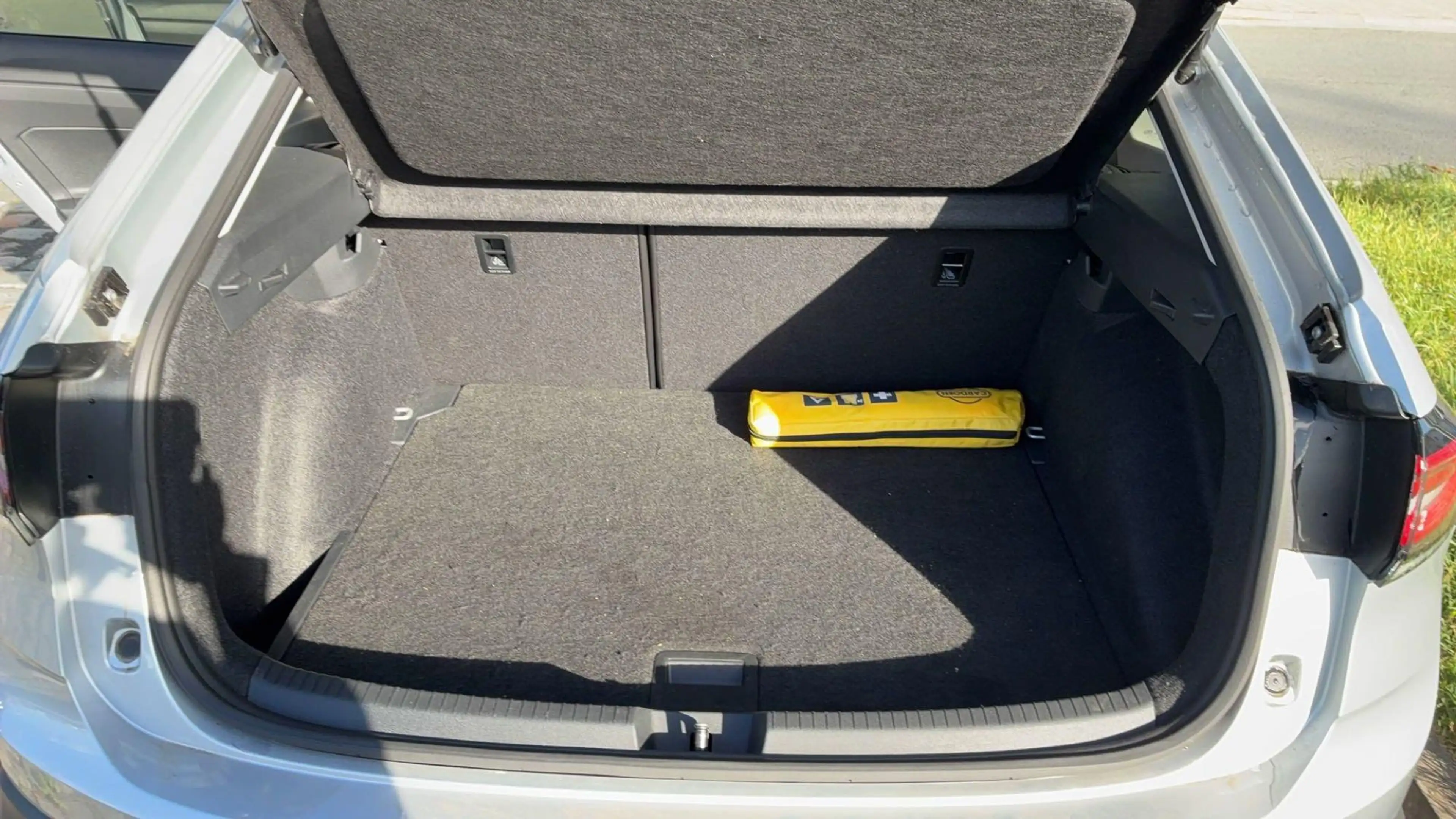 Volkswagen Taigo 1.0 TSI DSG Life CAMERA | CARPLAY | ZETELVERWARMIN — photo 5