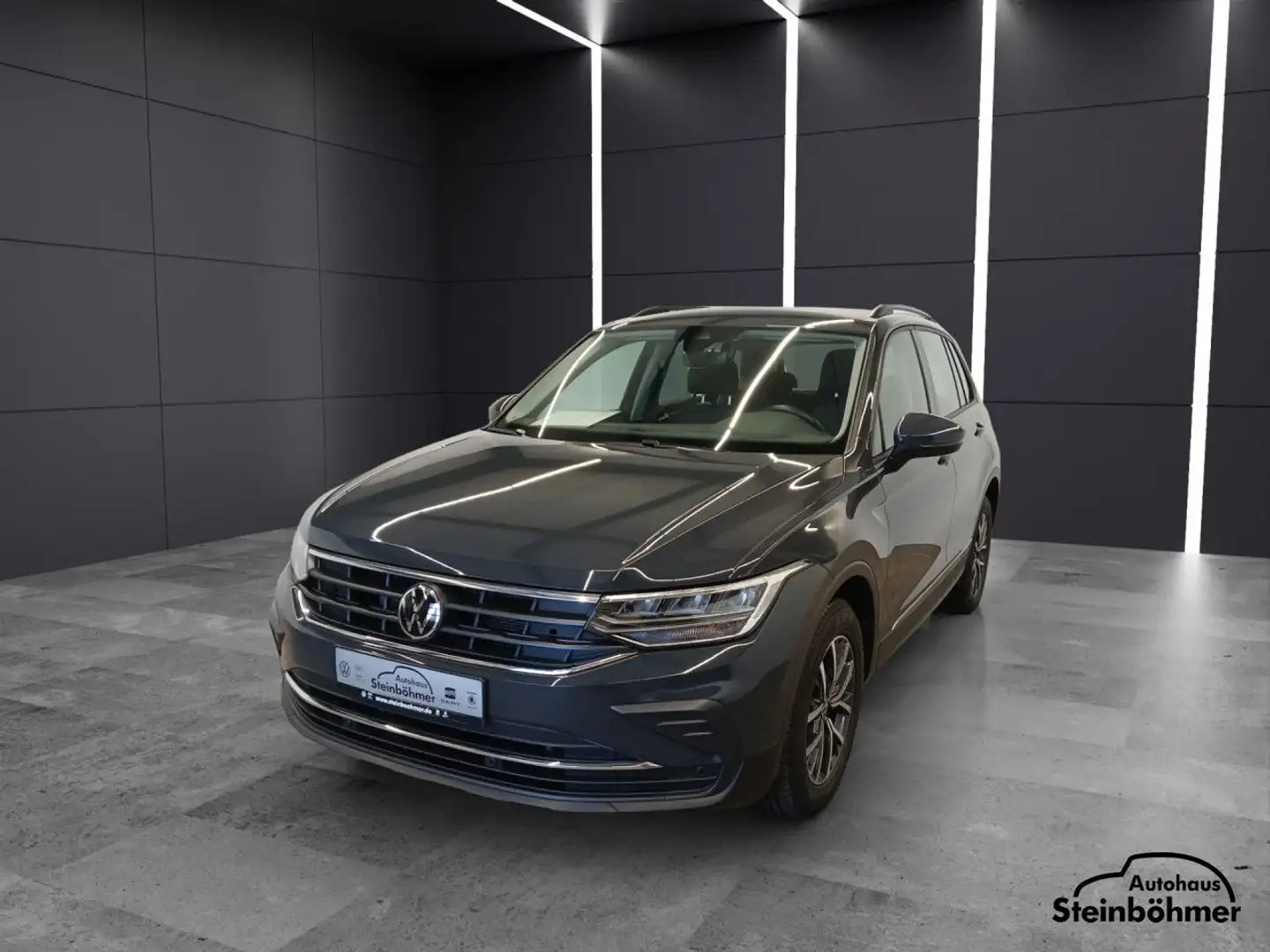 Volkswagen Tiguan Life 1.5TSI DSG LED NAV ACC SHZ AppCon Navi Gris - 1