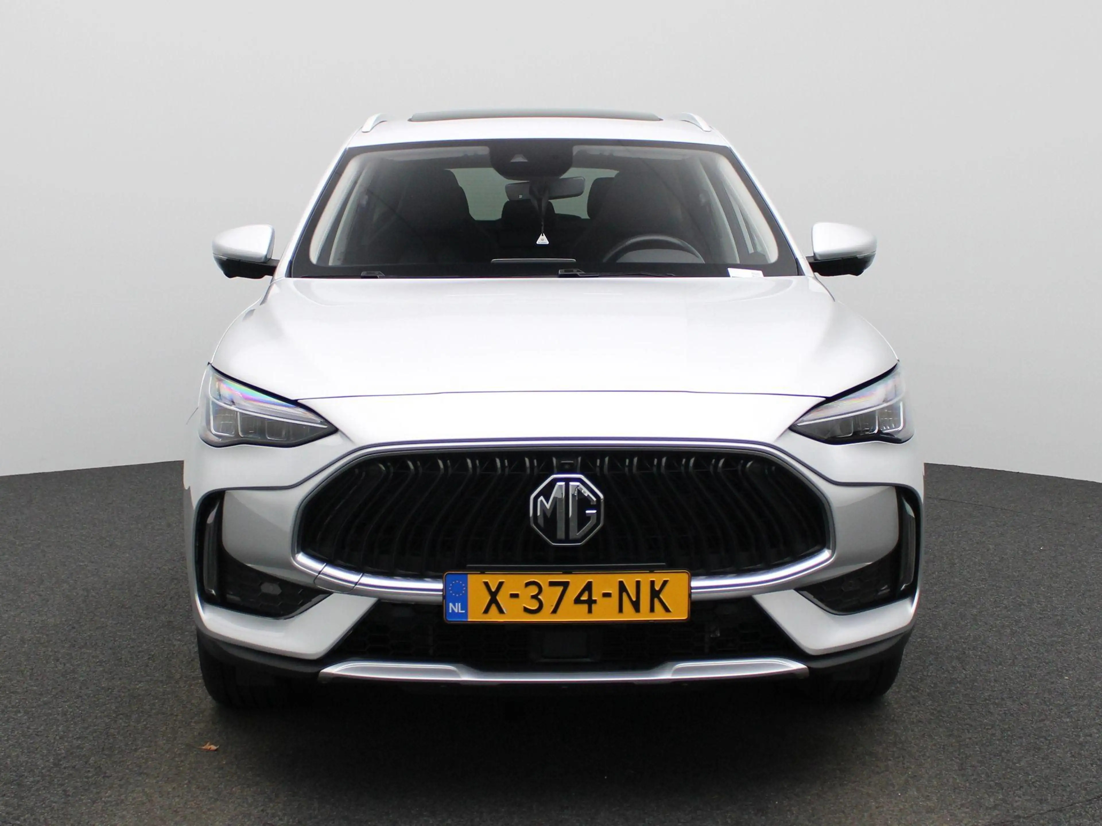 MG EHS 1.5 TGDI PHEV Aut. Luxury | Panoramadak | Leder | — photo 3