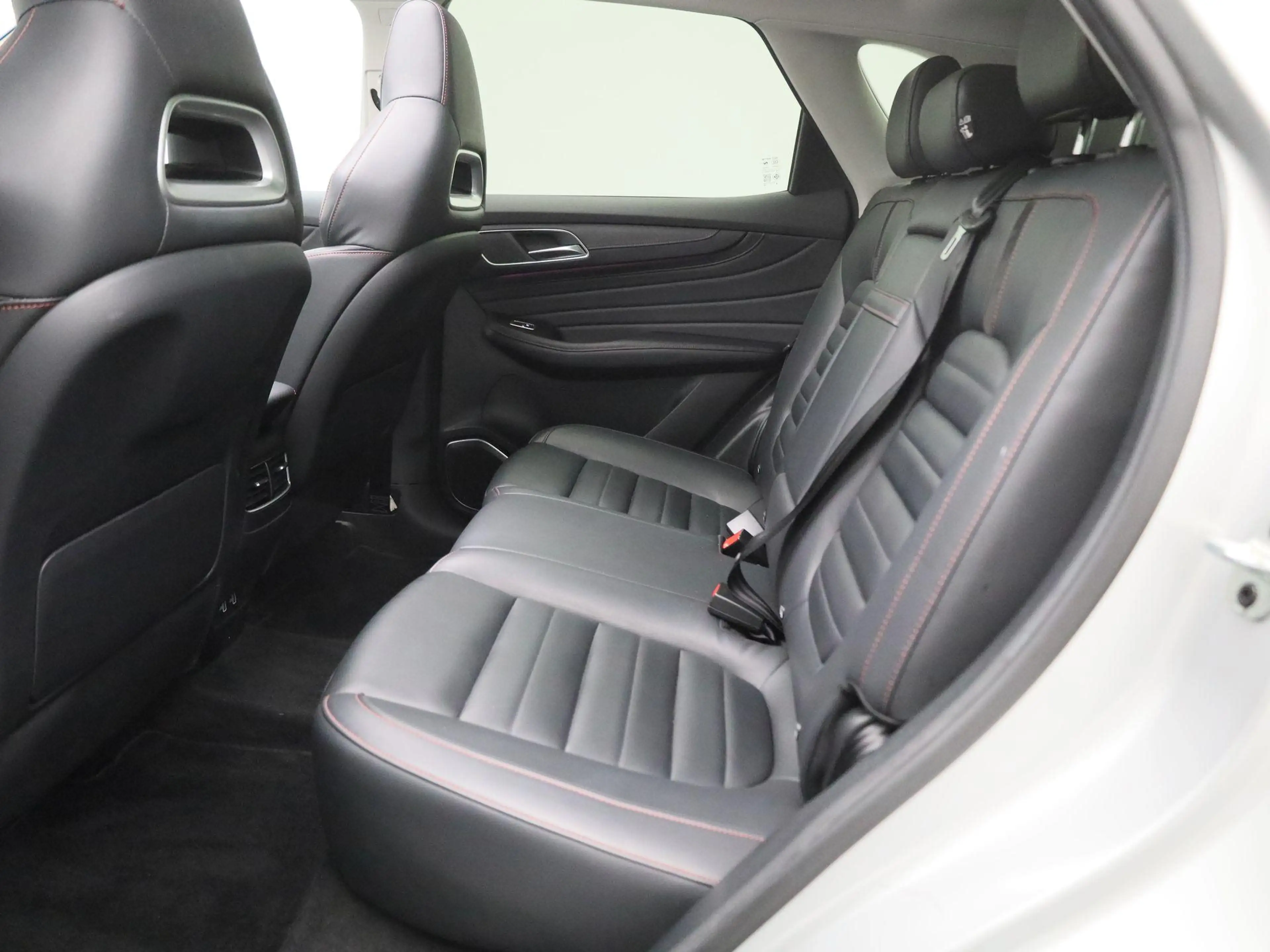 MG EHS 1.5 TGDI PHEV Aut. Luxury | Panoramadak | Leder | — photo 9