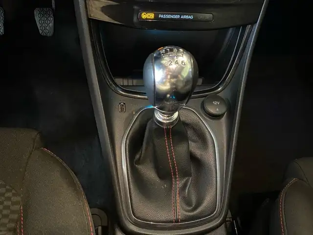 Ford Puma view 12