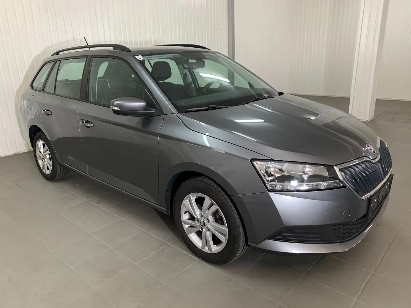 Skoda Fabia Fabia Combi Ambition Grau - 1