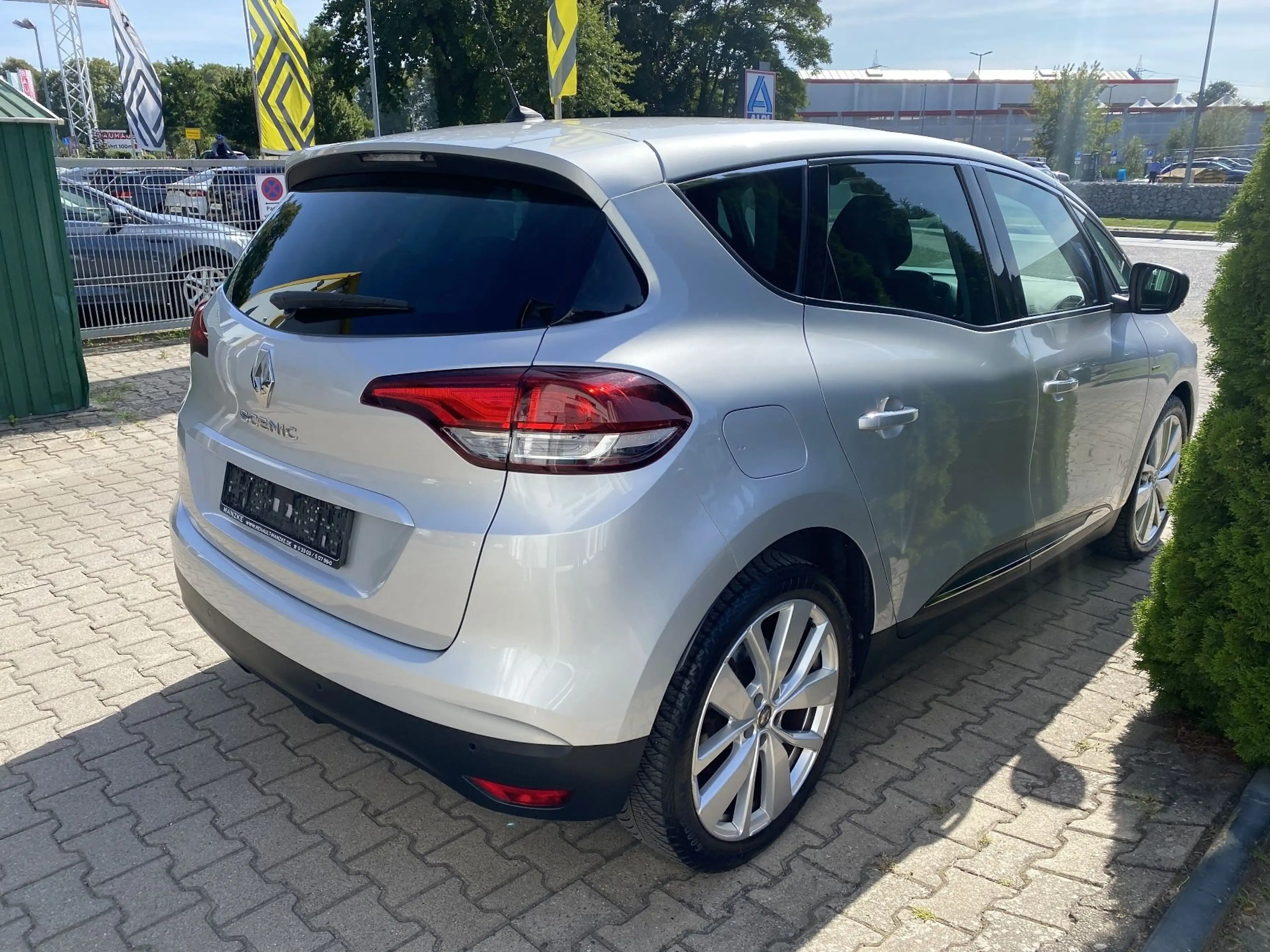 Renault Scenic IV LIMITED Deluxe TCe — photo 4