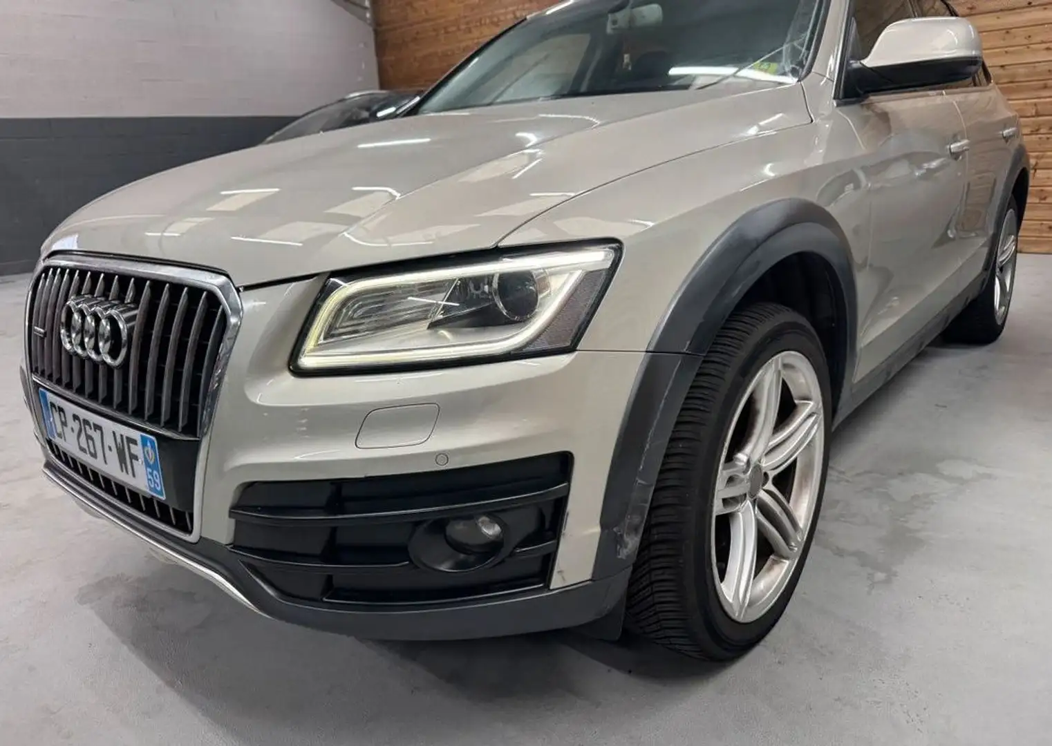 Audi Q5 3.0 V6 TDI 245ch FAP Avus quattro S tronic 7 garantie Gris - 1