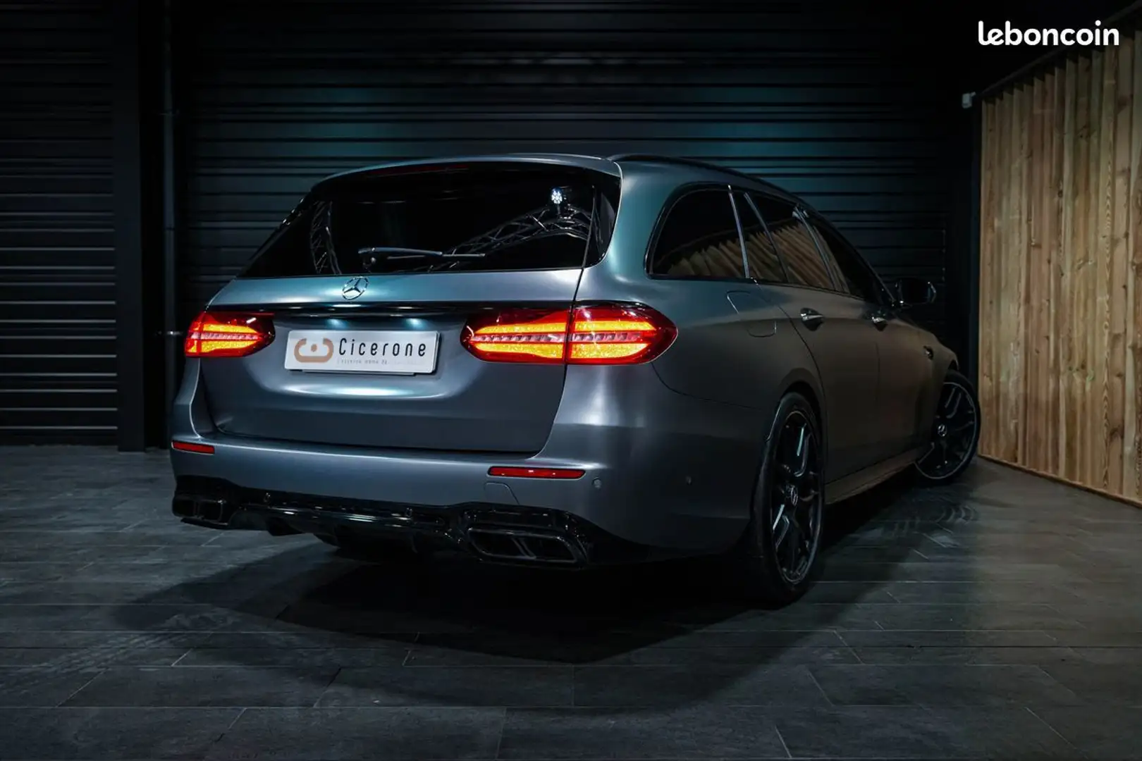 Mercedes-Benz E 63 AMG Mercedes-amg 63s amg 4matic+ v8 4.0l bi-turbo – 2018 2ème main toit ouvrant panoramique échappement sport burmeister sièg Gris - 2