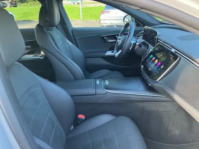 Mercedes-Benz E 300 de 4MATIC Limousine mit EQ Hybrid Technologi AMG L Ansicht 16