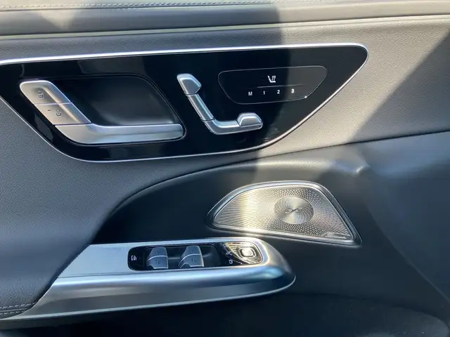 Mercedes-Benz E 300 de 4MATIC Limousine mit EQ Hybrid Technologi AMG L Ansicht 11