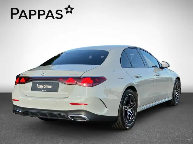 Mercedes-Benz E 300 de 4MATIC Limousine mit EQ Hybrid Technologi AMG L Ansicht 6