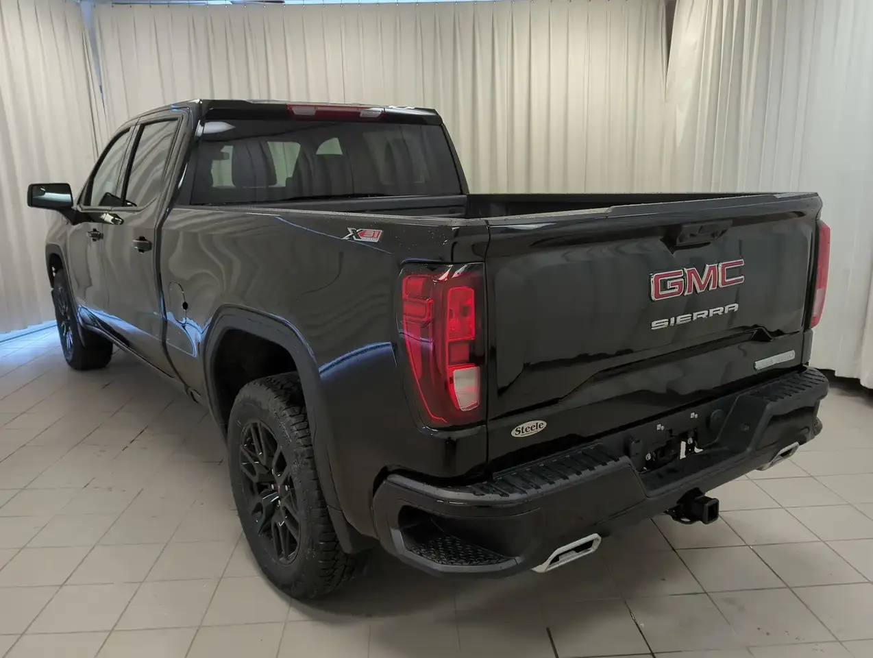 GMC Sierra 1500 снимка GMC Sierra 1500
