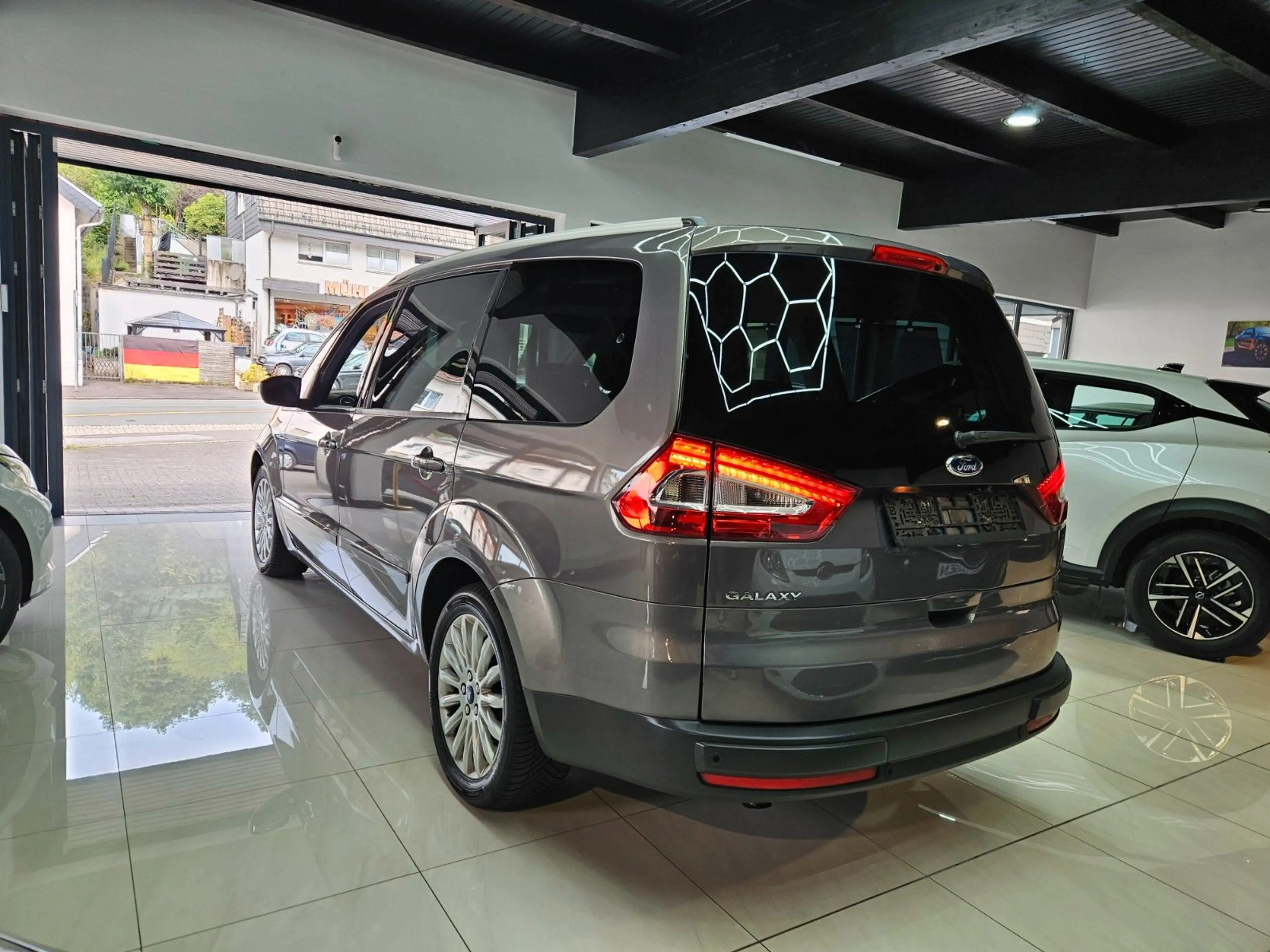 Ford Galaxy Business Edition,Kamera,Klima,2-Hand,Sche — photo 8