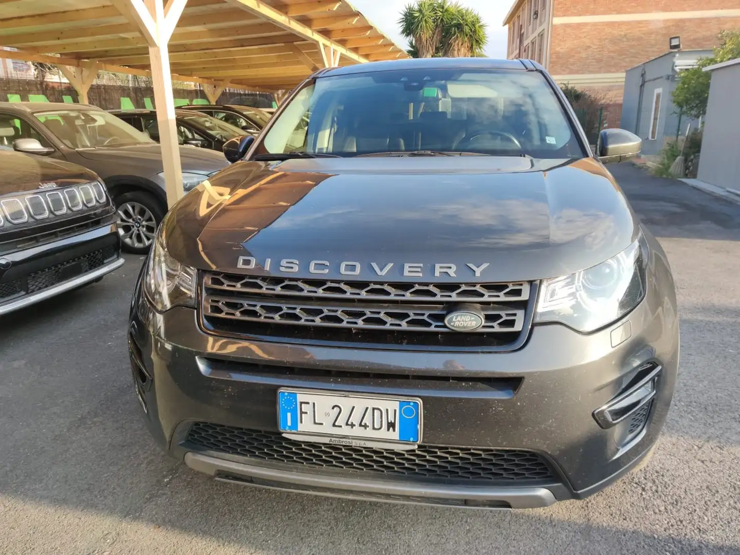 Land Rover Discovery Sport Discovery Sport 2.0 td4 SE awd 150cv-MOTORE NUOVO! Grijs - 2