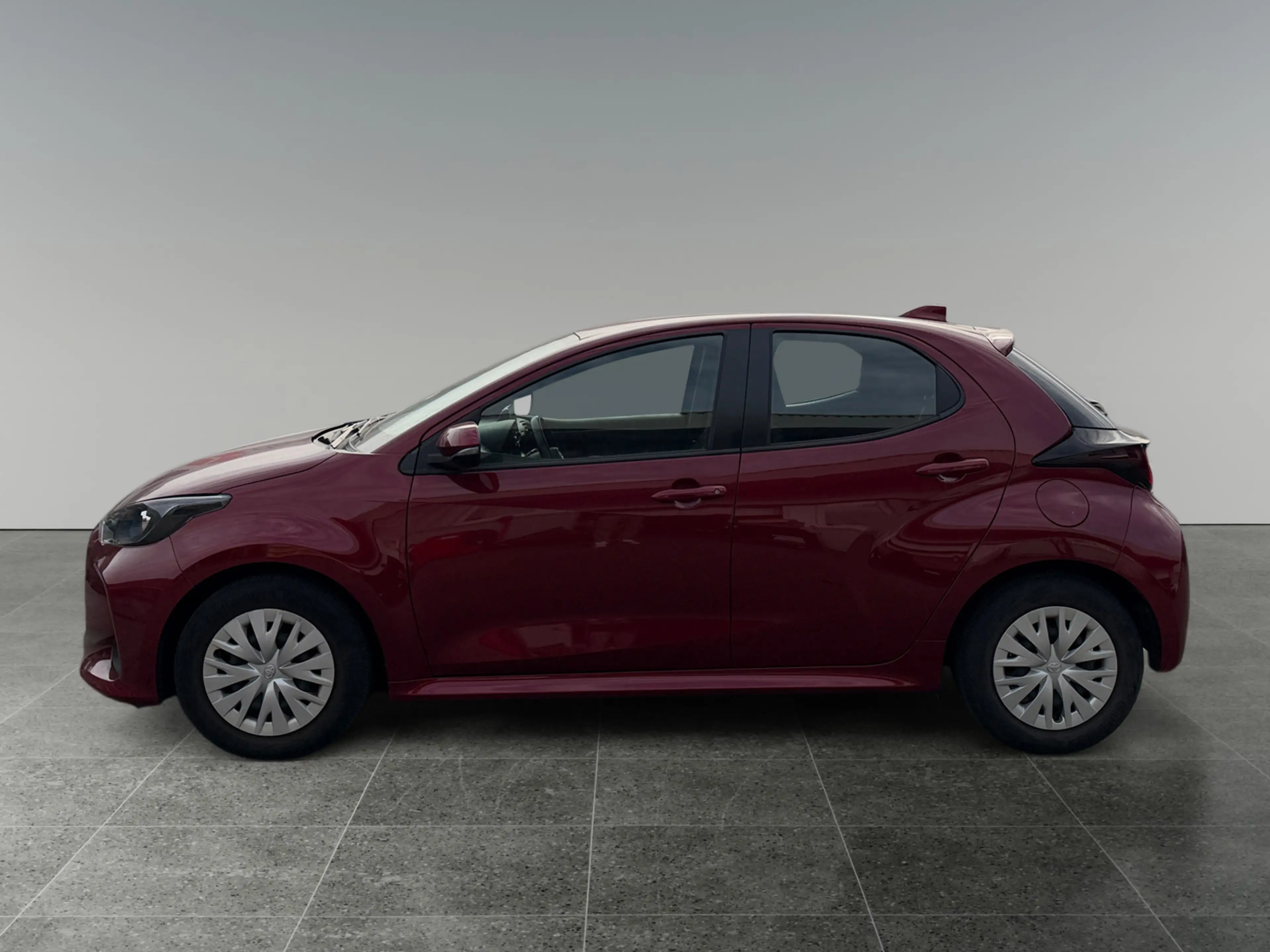 Toyota Yaris Yaris - 1,0 l 5-türig Active — photo 2