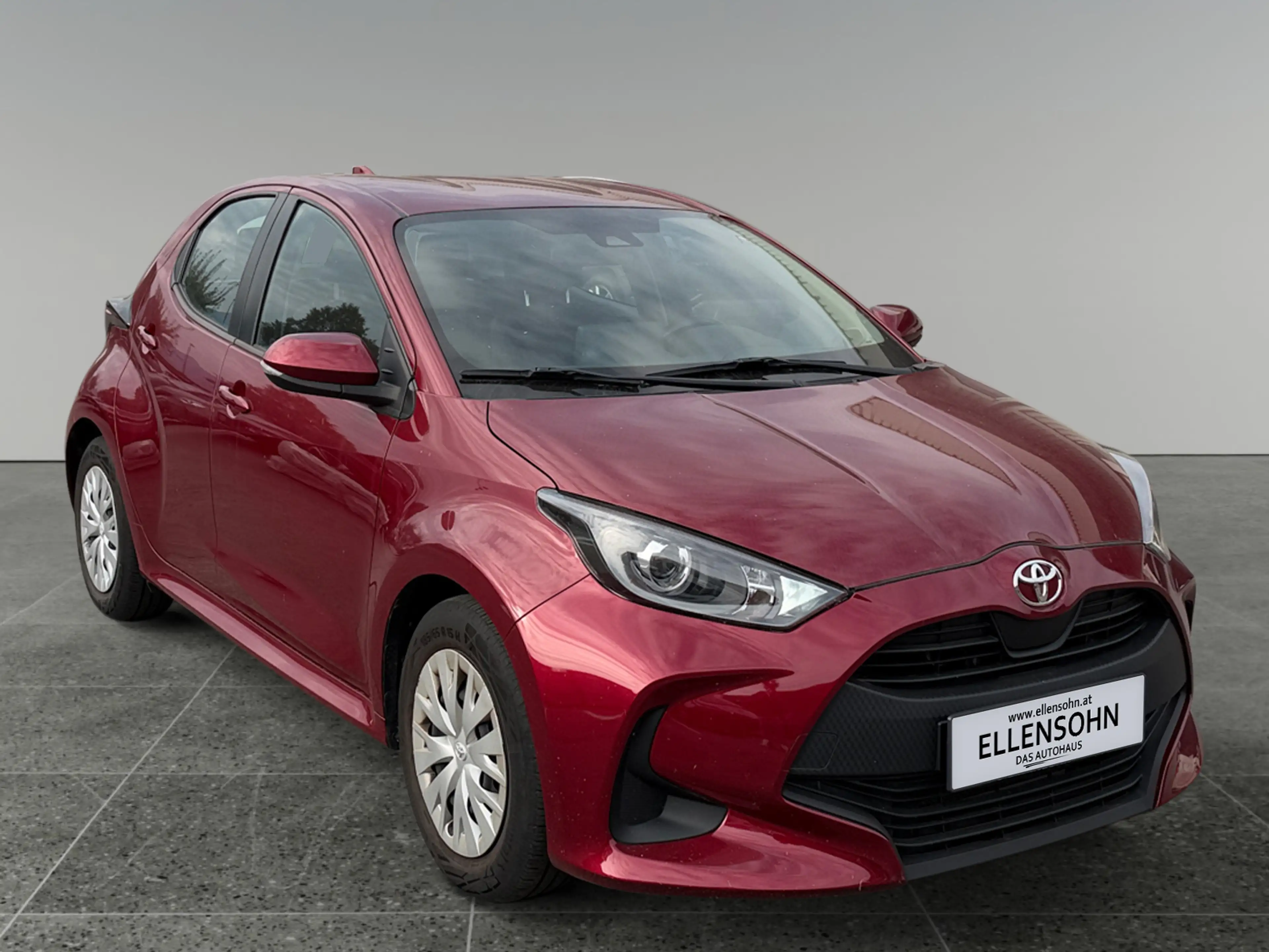 Toyota Yaris Yaris - 1,0 l 5-türig Active — photo 7