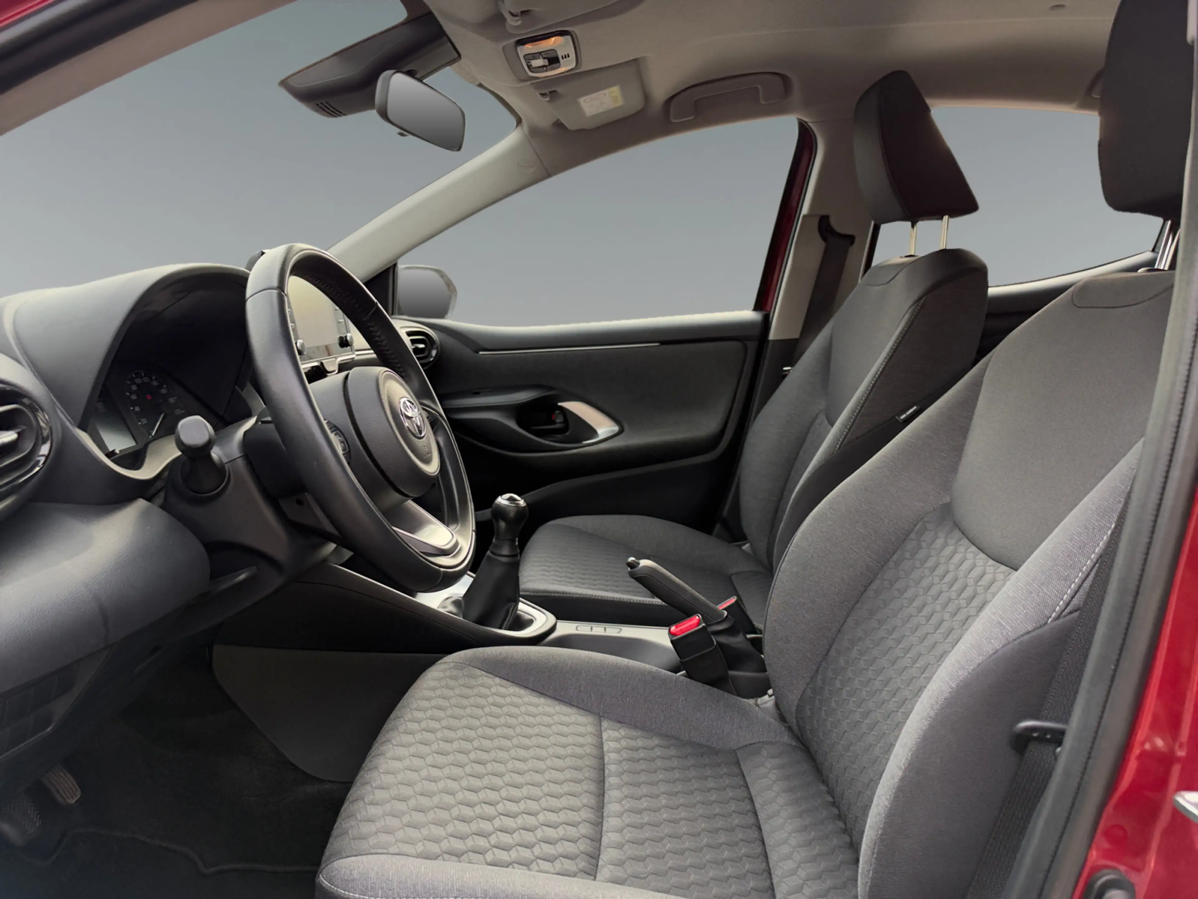 Toyota Yaris Yaris - 1,0 l 5-türig Active — photo 9