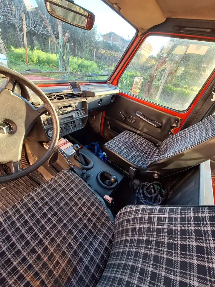 Mercedes-Benz G 300 GD furgone vetrato, foto 4